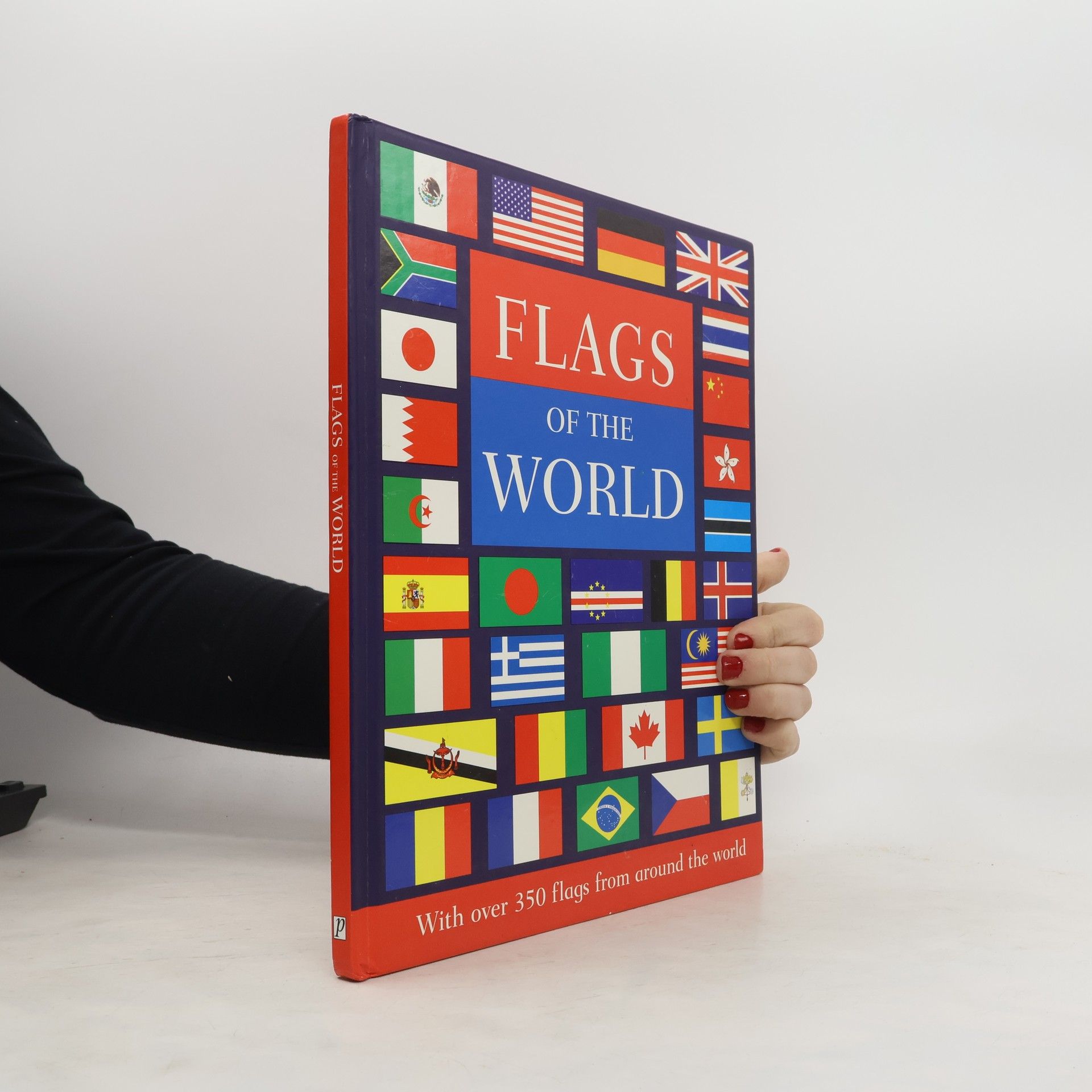Collectif d'auteurs Flags of the World