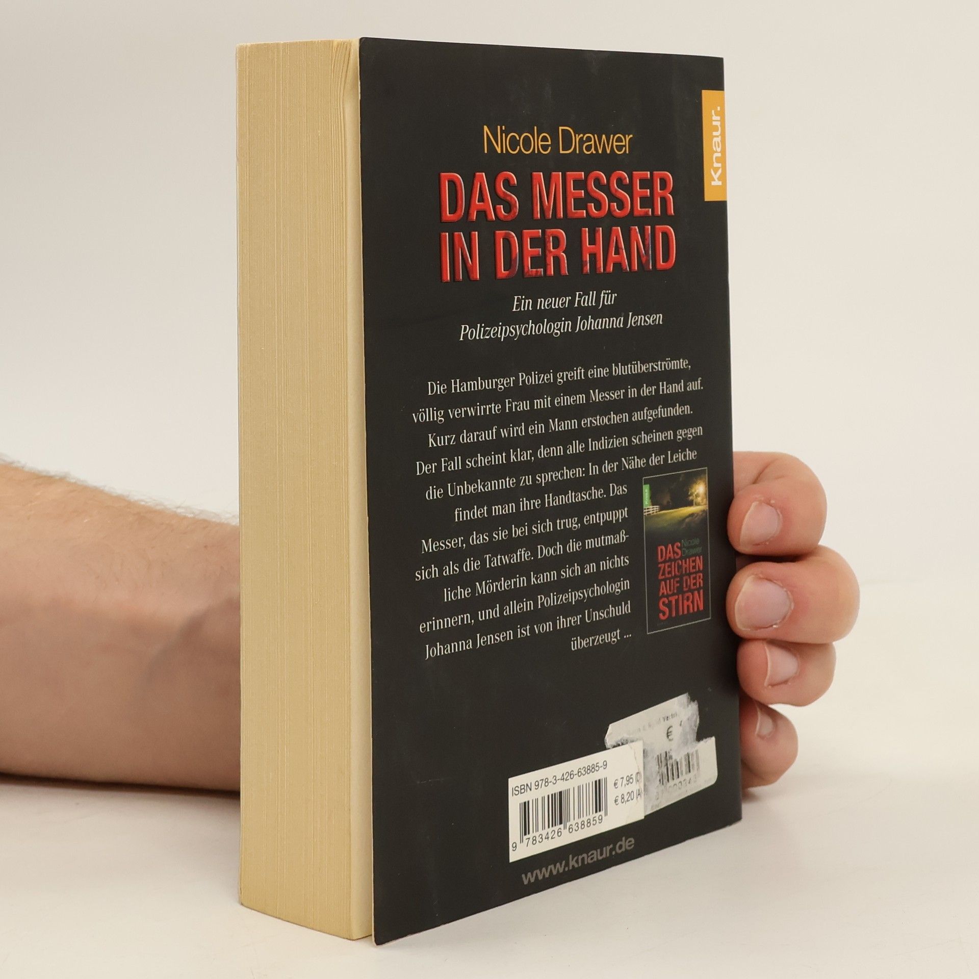 Nicole Drawer Das Messer in der Hand