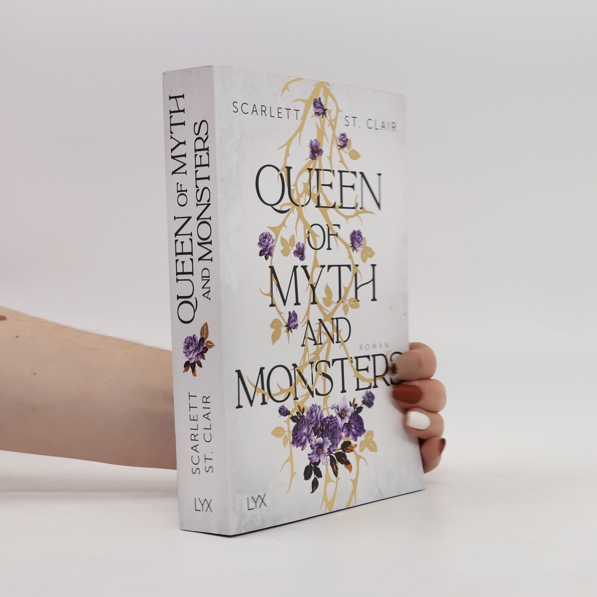 Scarlett St. Clair Queen of Myth and Monsters