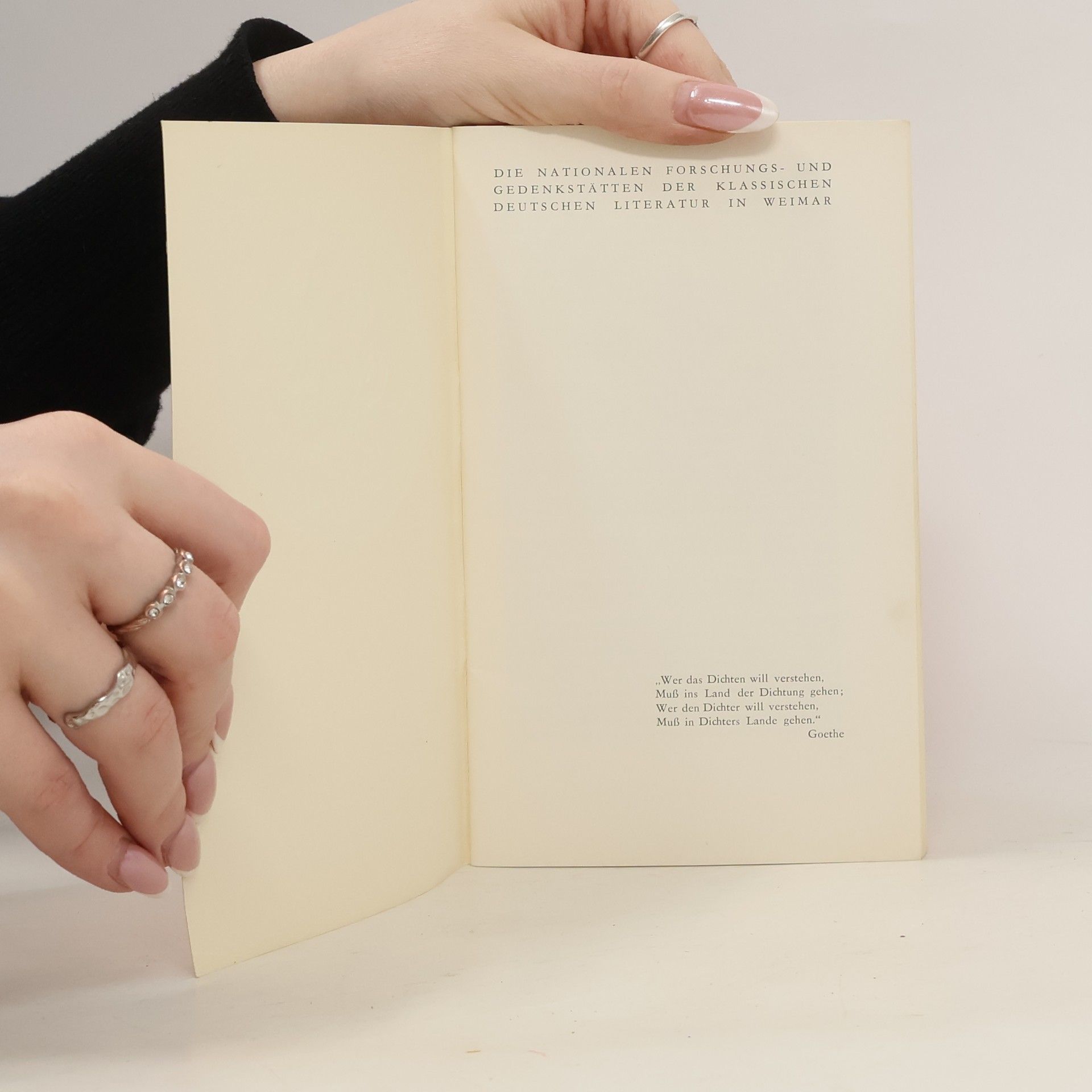 kolektiv Die nationalen Forschungs- und Gedenkstätten der klassischen deutschen Literatur in Weimar.