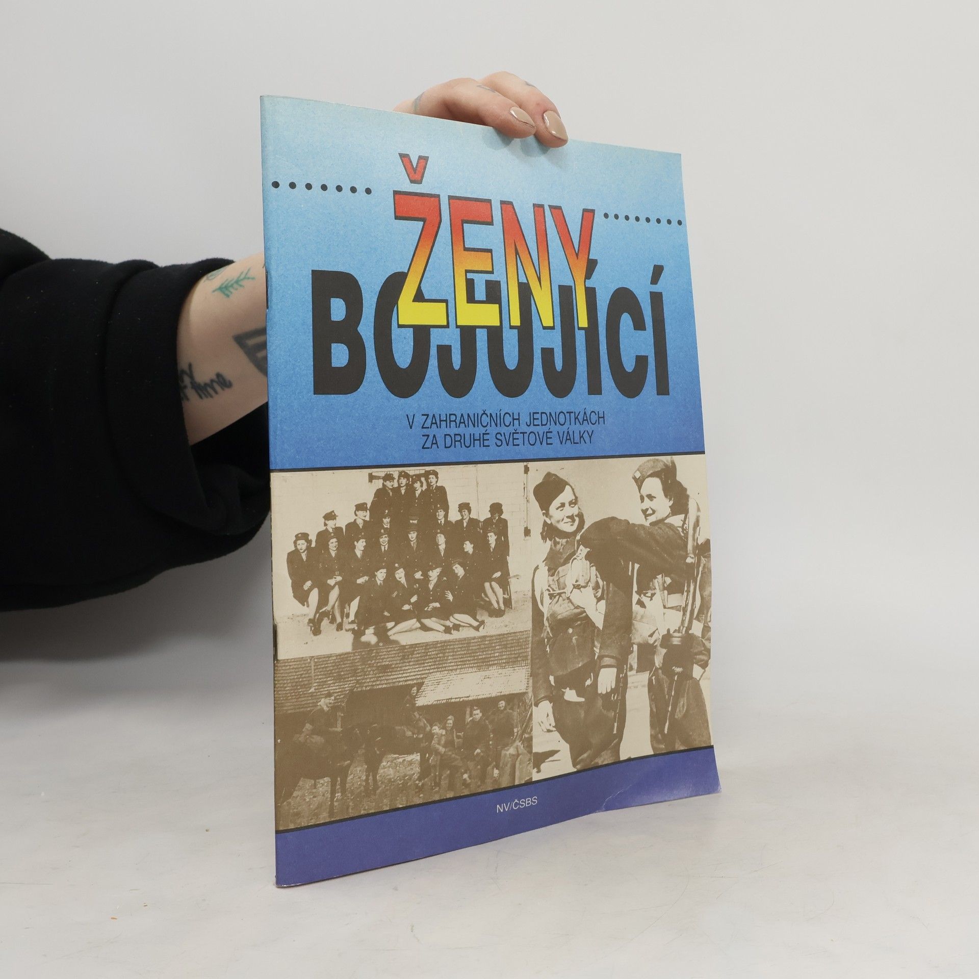 kolektiv Ženy bojující v zahraničních jednotkách za druhé světové války