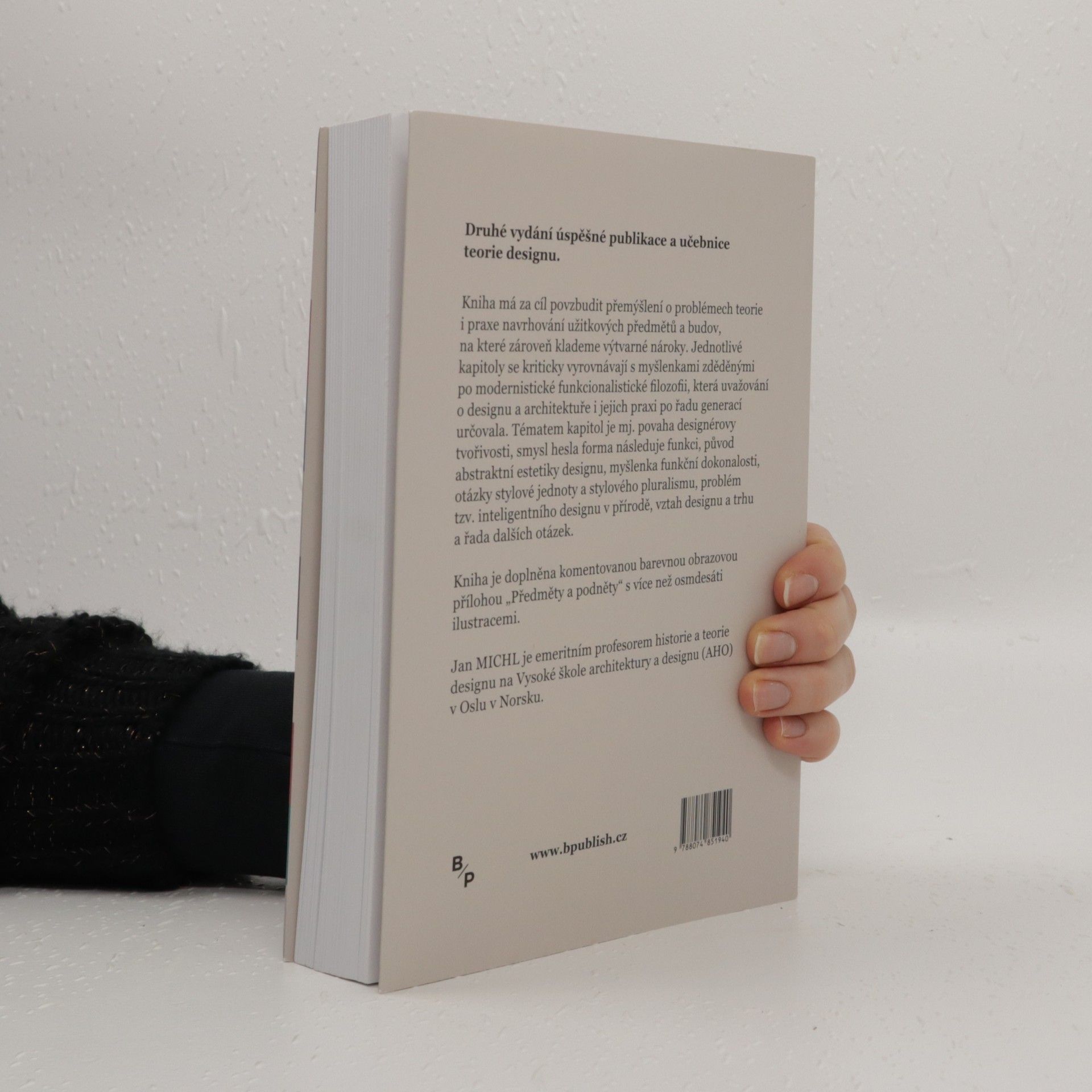 Jan Michl Funkcionalismus, design, škola, trh : čtrnáct textů o problémech teorie a praxe moderního designu