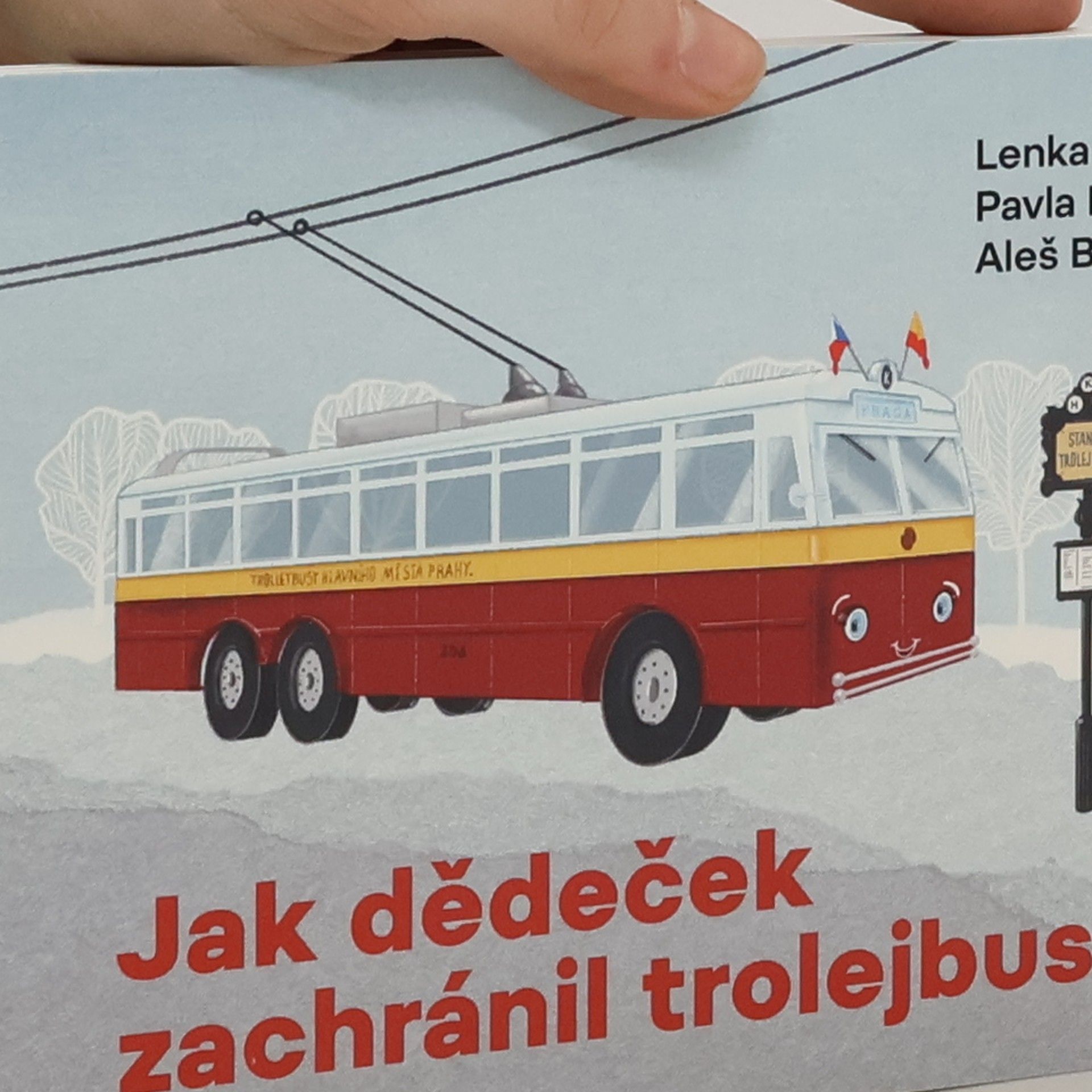Lenka Arazimová Jak dědeček zachránil trolejbus