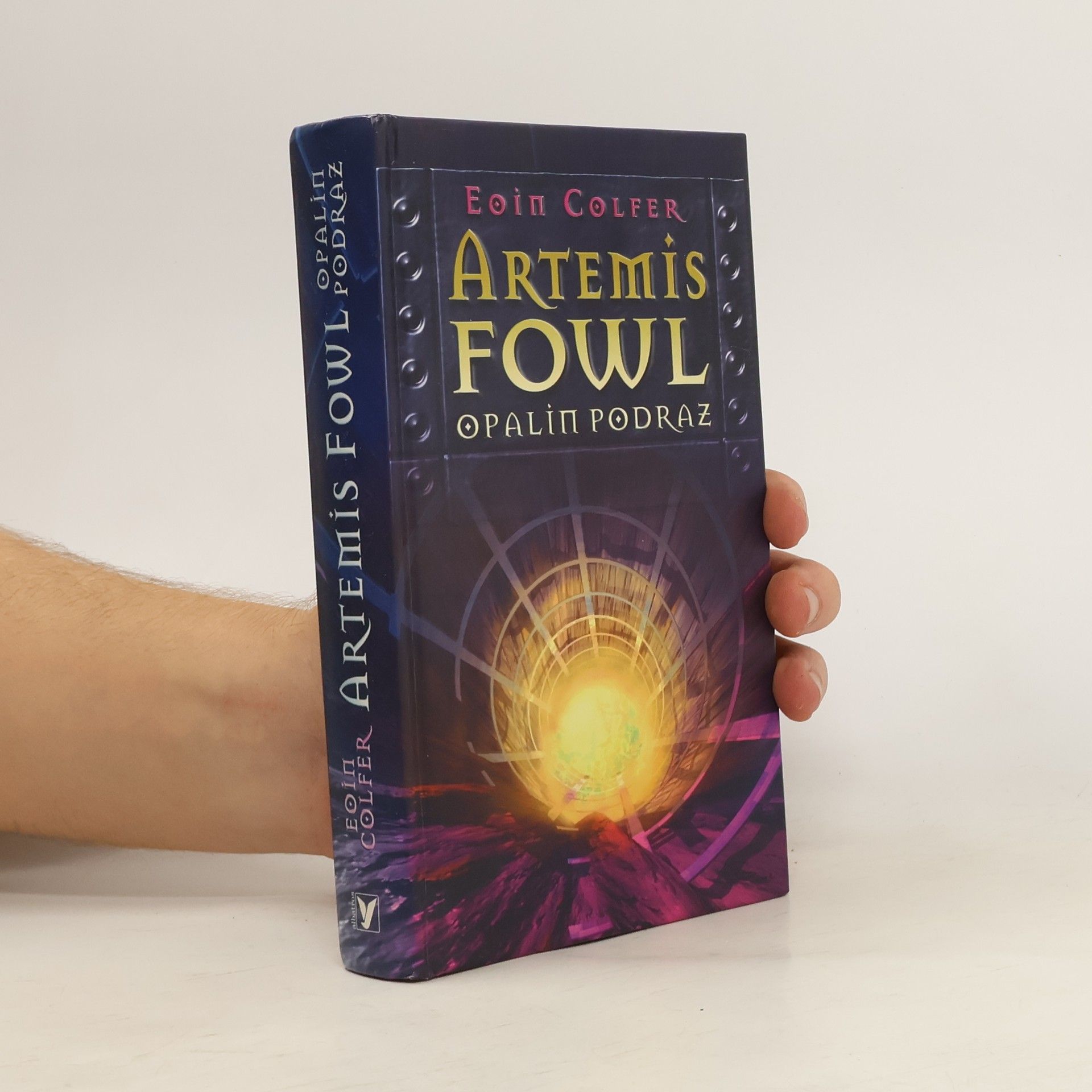 Eoin Colfer Artemis Fowl. Opalin podraz