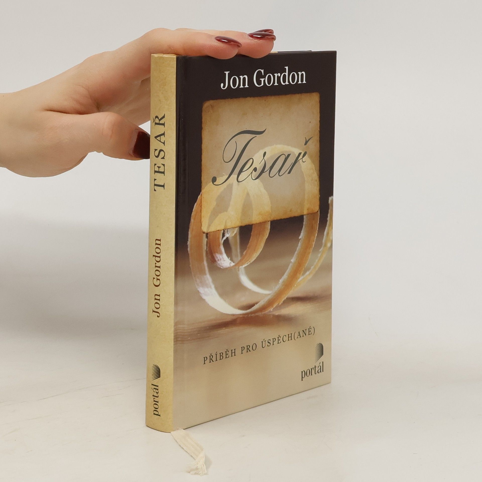 Jon Gordon Tesař