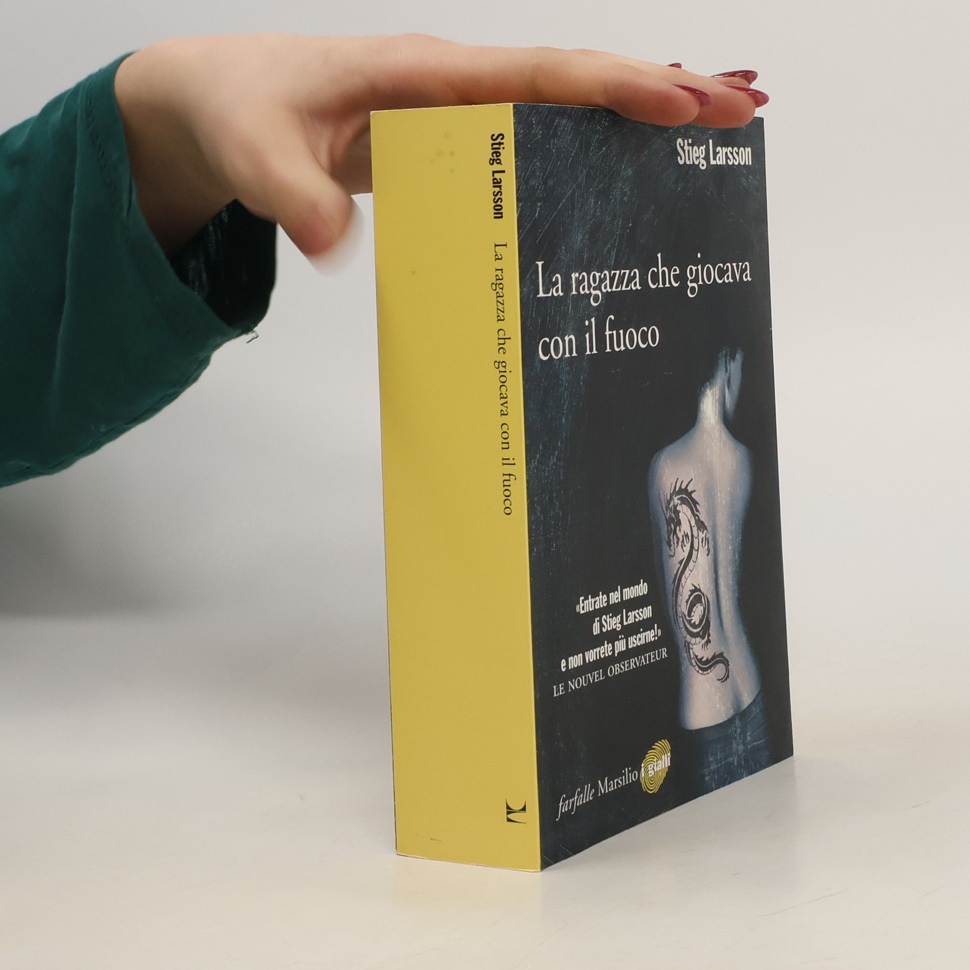 Stieg Larsson La ragazza che giocava con il fuoco