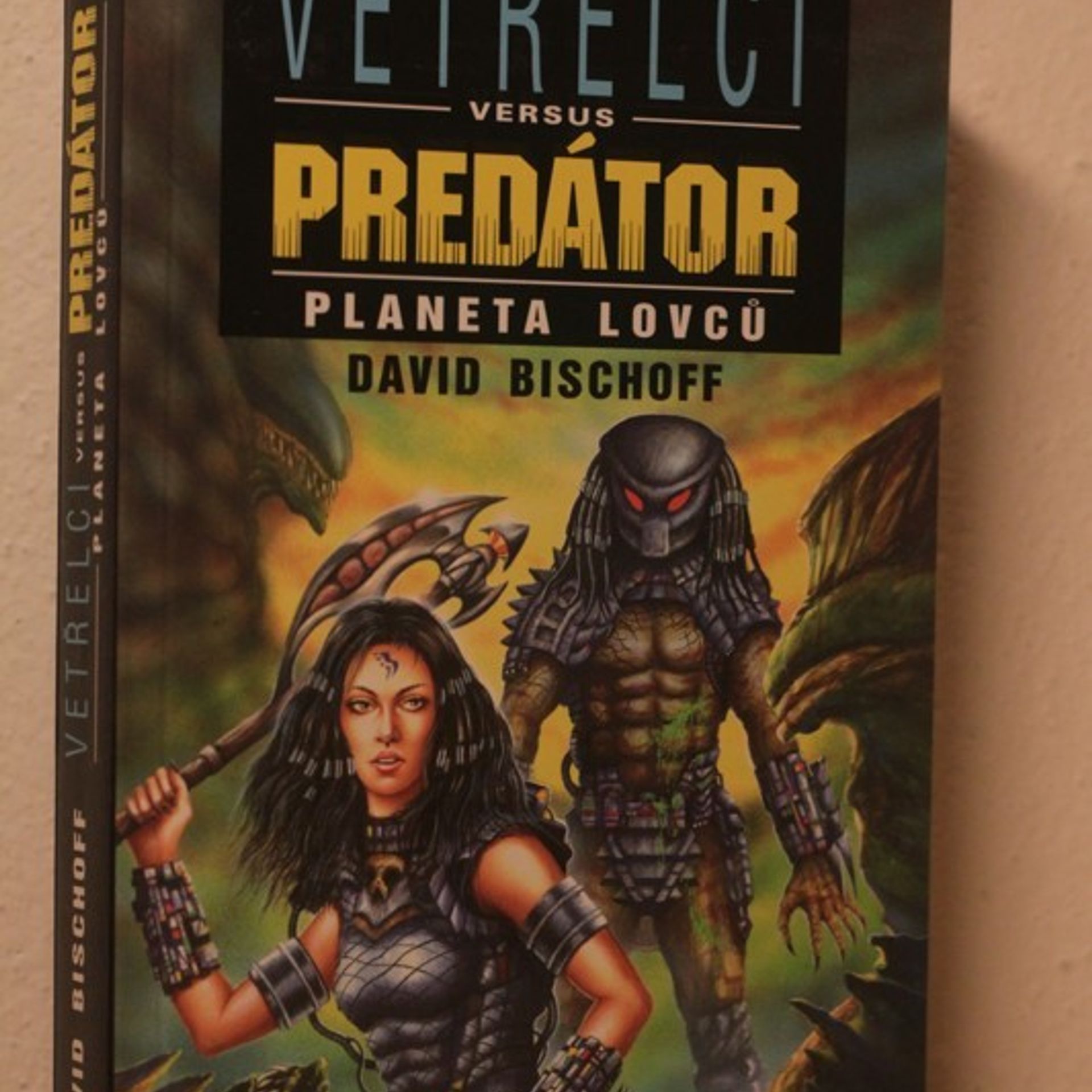 David Bishoff Vetřelci versus Predátor, Planeta lovců