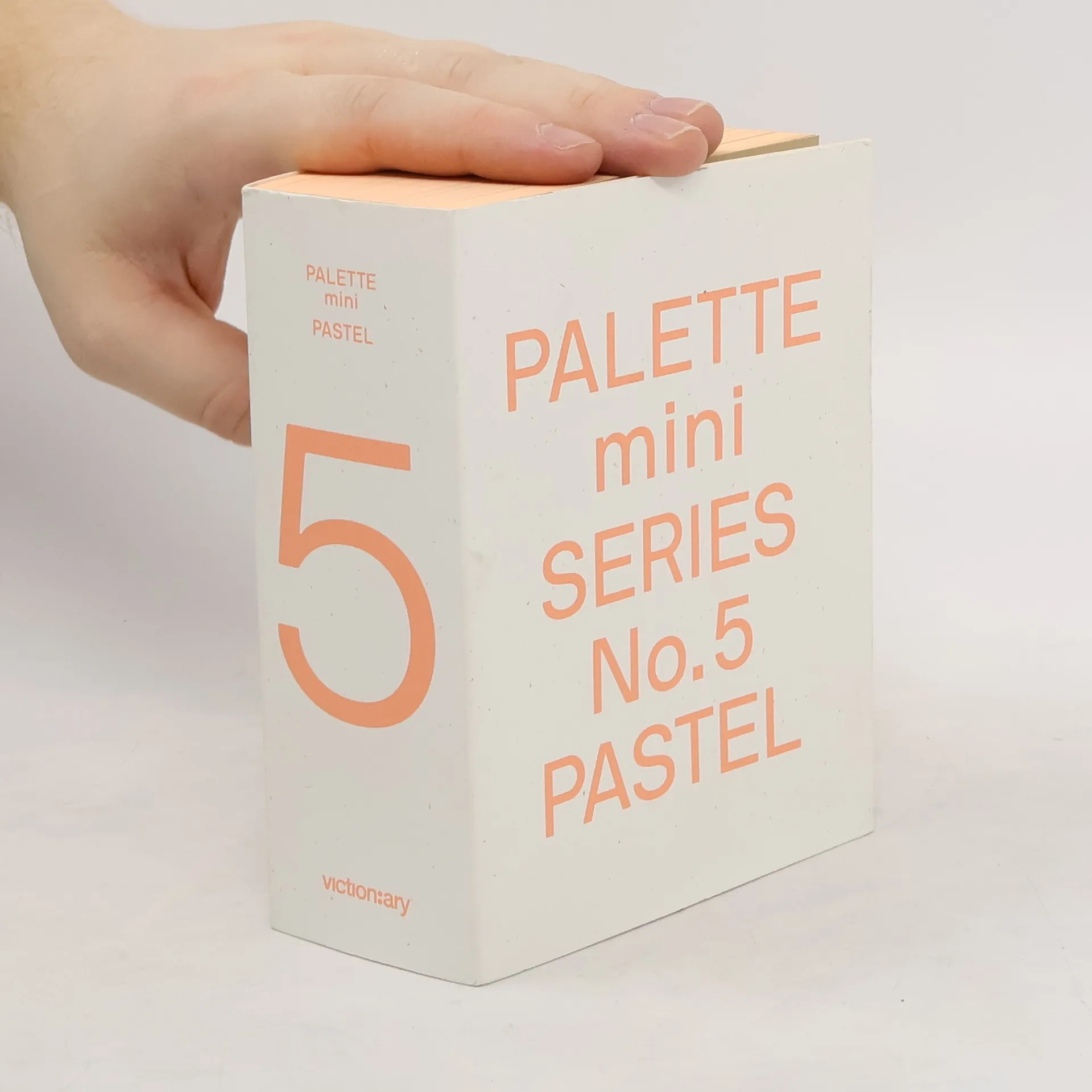 Palette Mini Series 05: Pastel: New light-toned graphics | Book | Paperback | kolektiv | CS