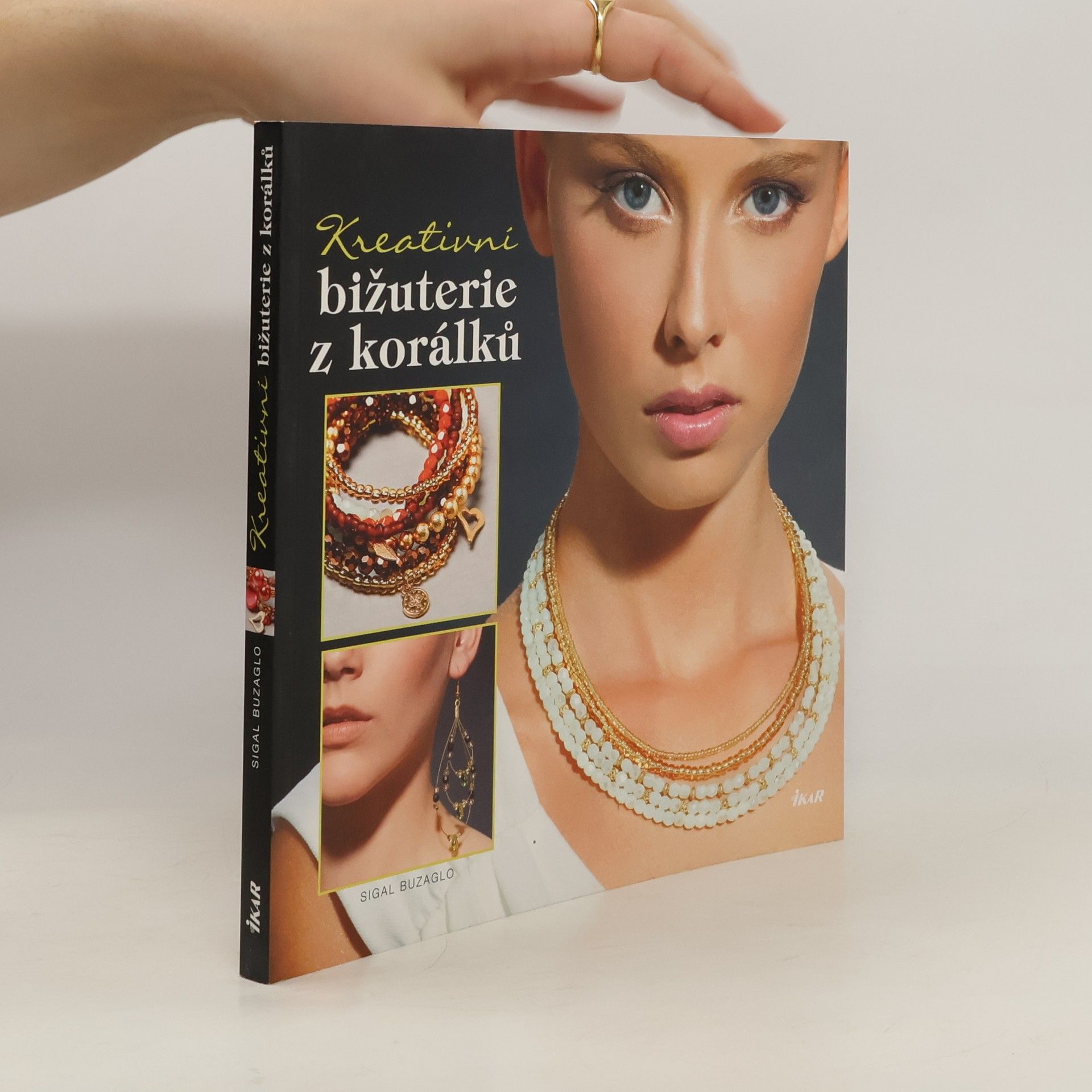 Sigal Buzaglo Kreativní bižuterie z korálků