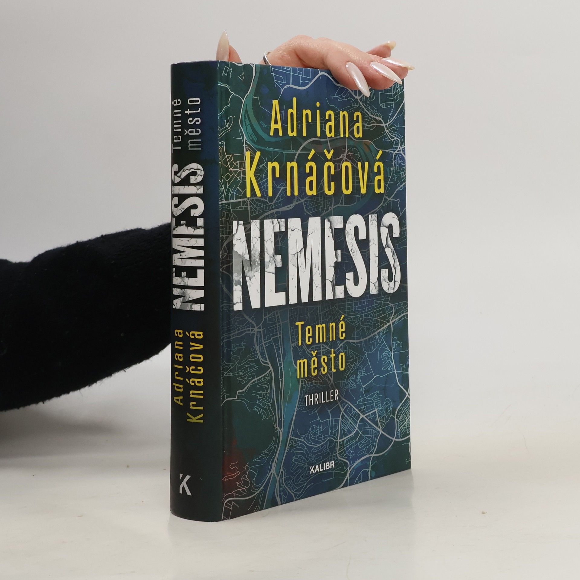 Adriana Krnáčová Nemesis: Temné město