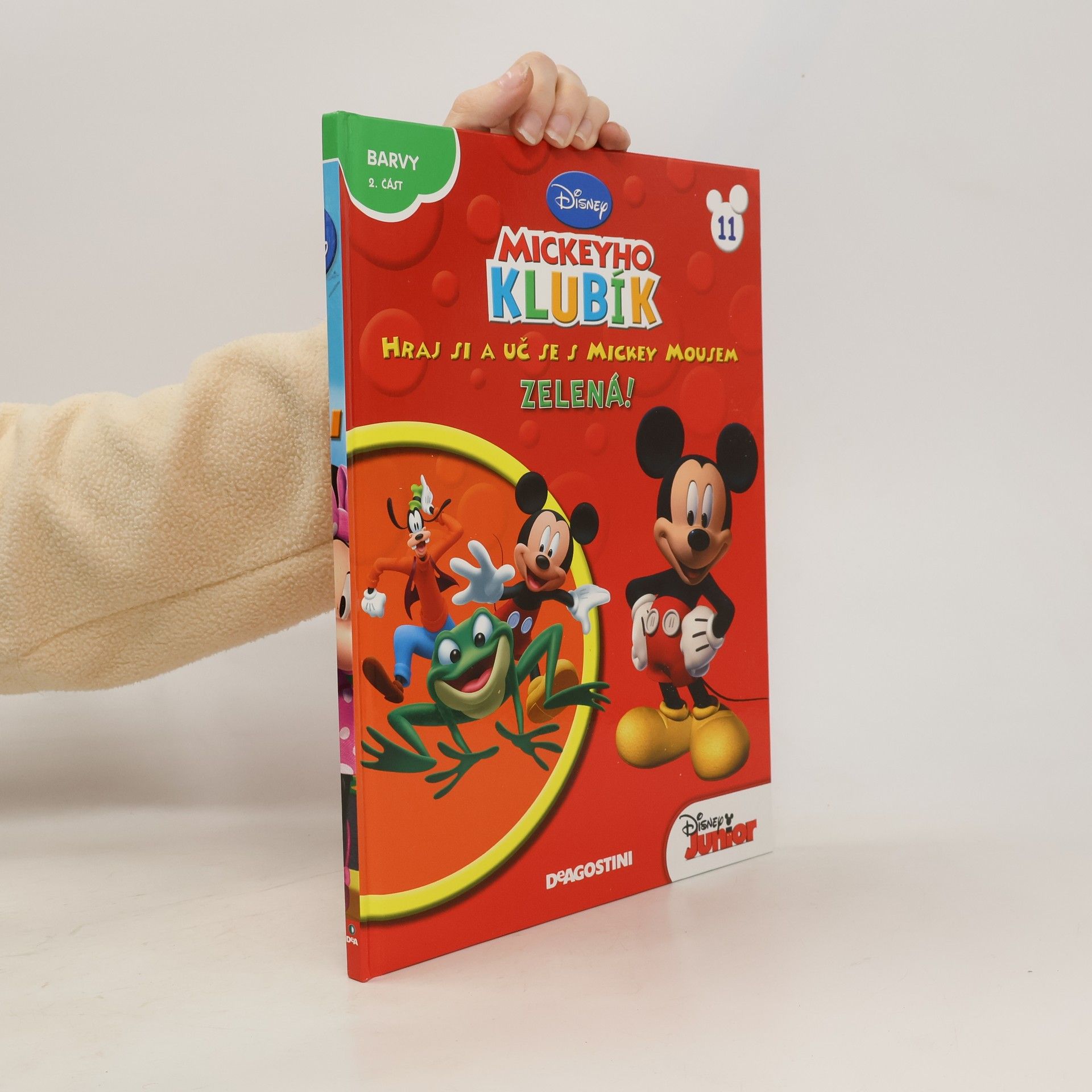 Kolektiv autorů Mickeyho klubík. Hraj si a uč se s Mickey Mousem 12. Uvnitř a vně!