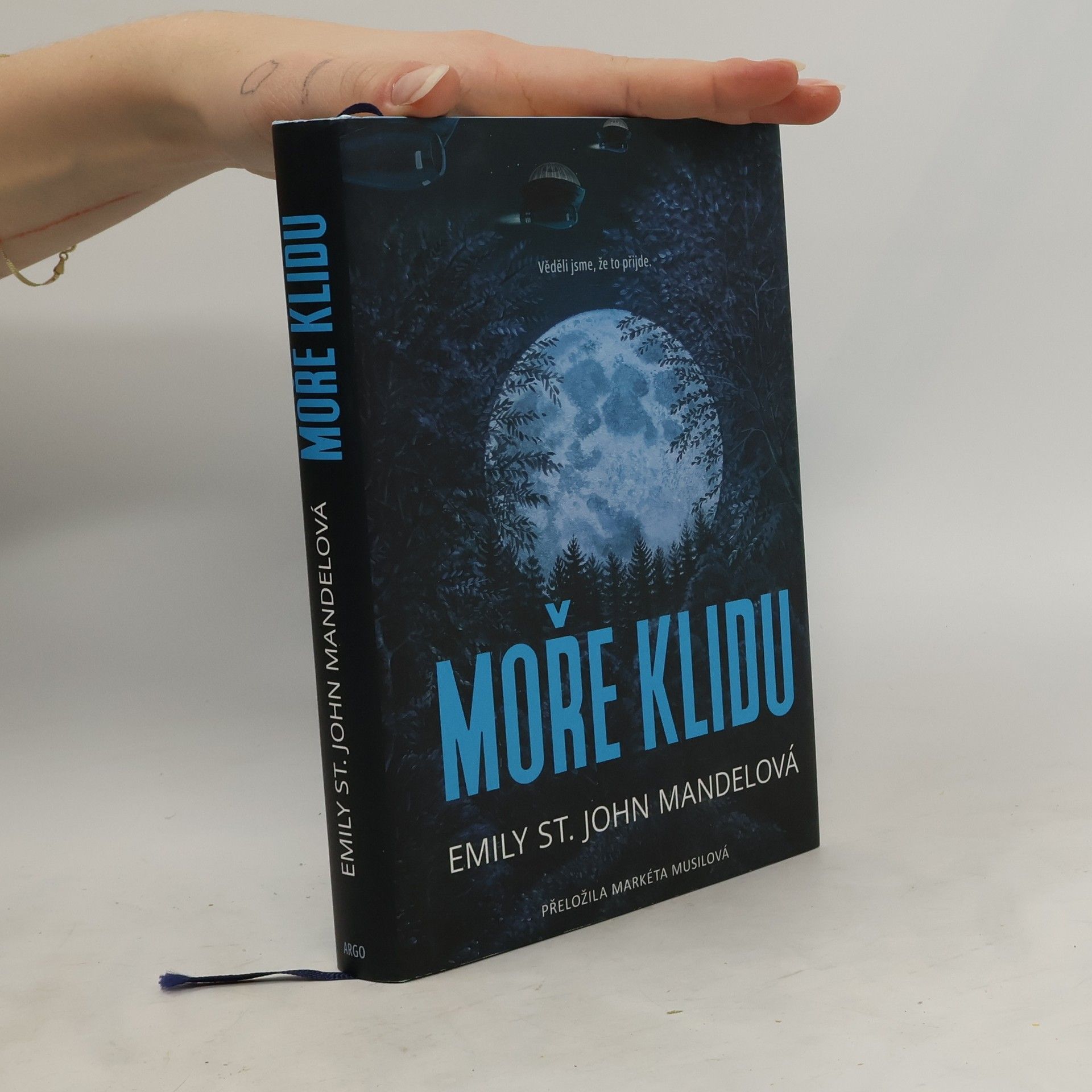 Emily St. John Mandel Moře klidu