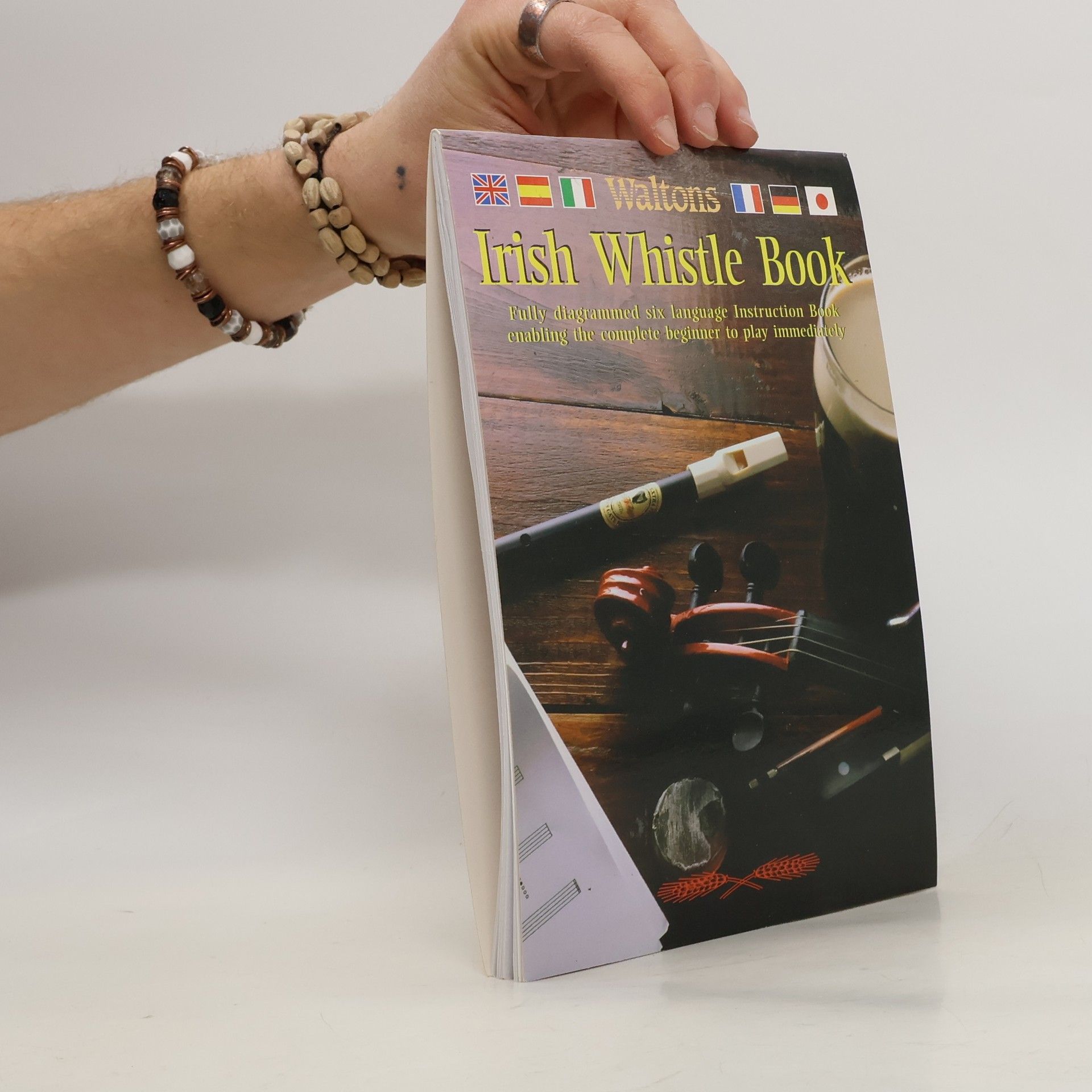 Walton Manufaturing Walton's Irish Whistle Book