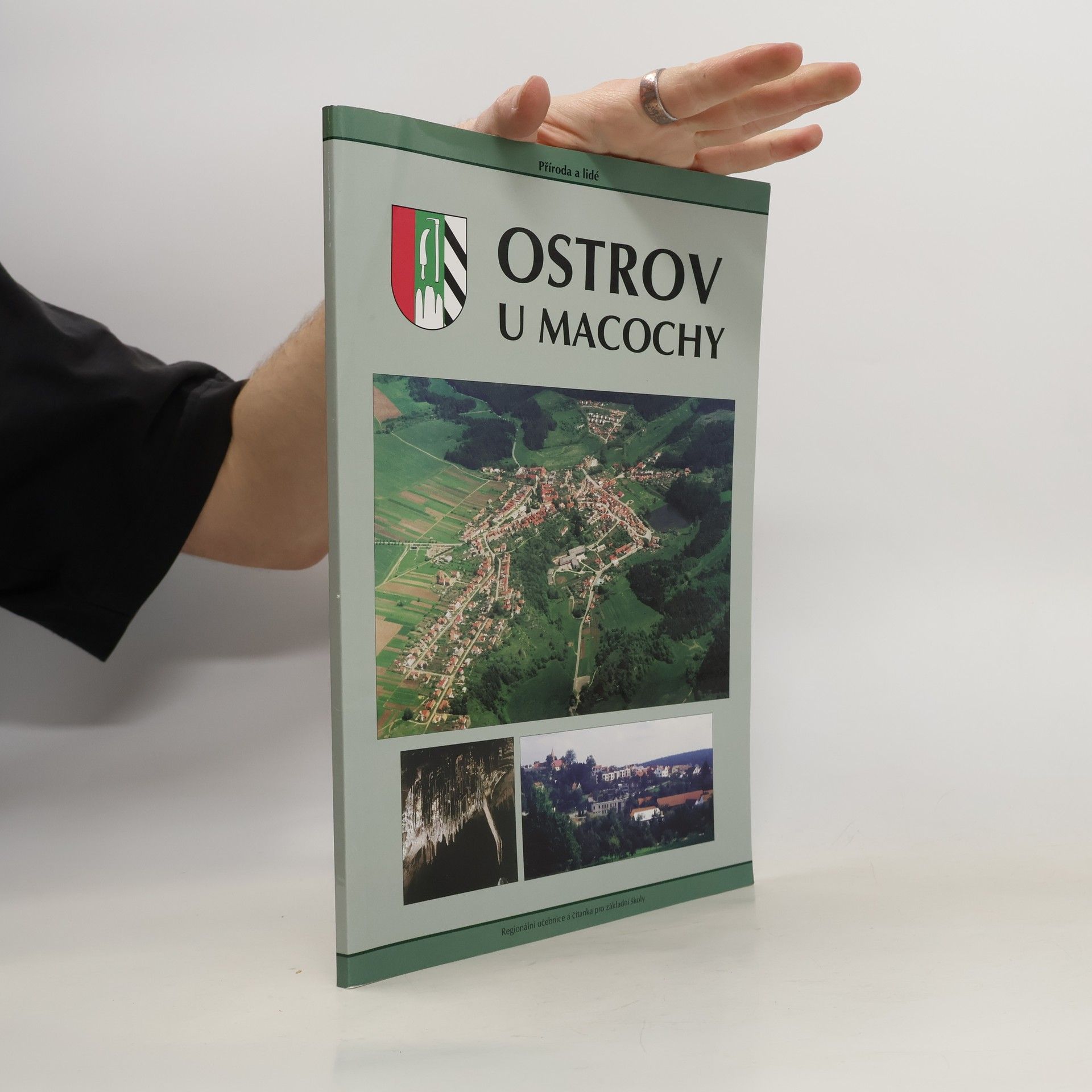 Jan Gric Ostrov u Macochy