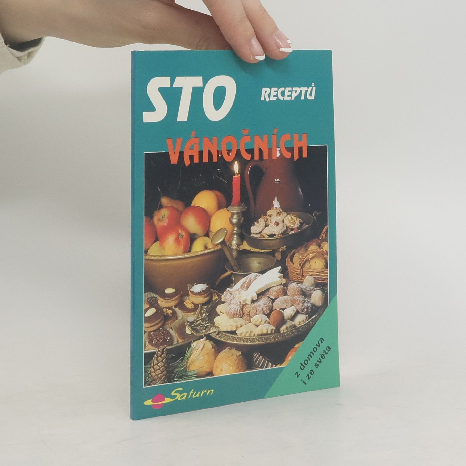 Ilo Sto receptů vánočních