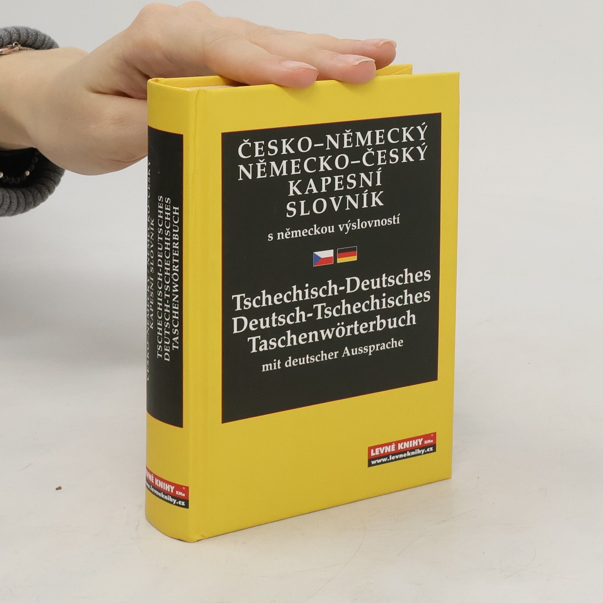 Collectif d'auteurs Česko-německý, německo-český kapesní slovník