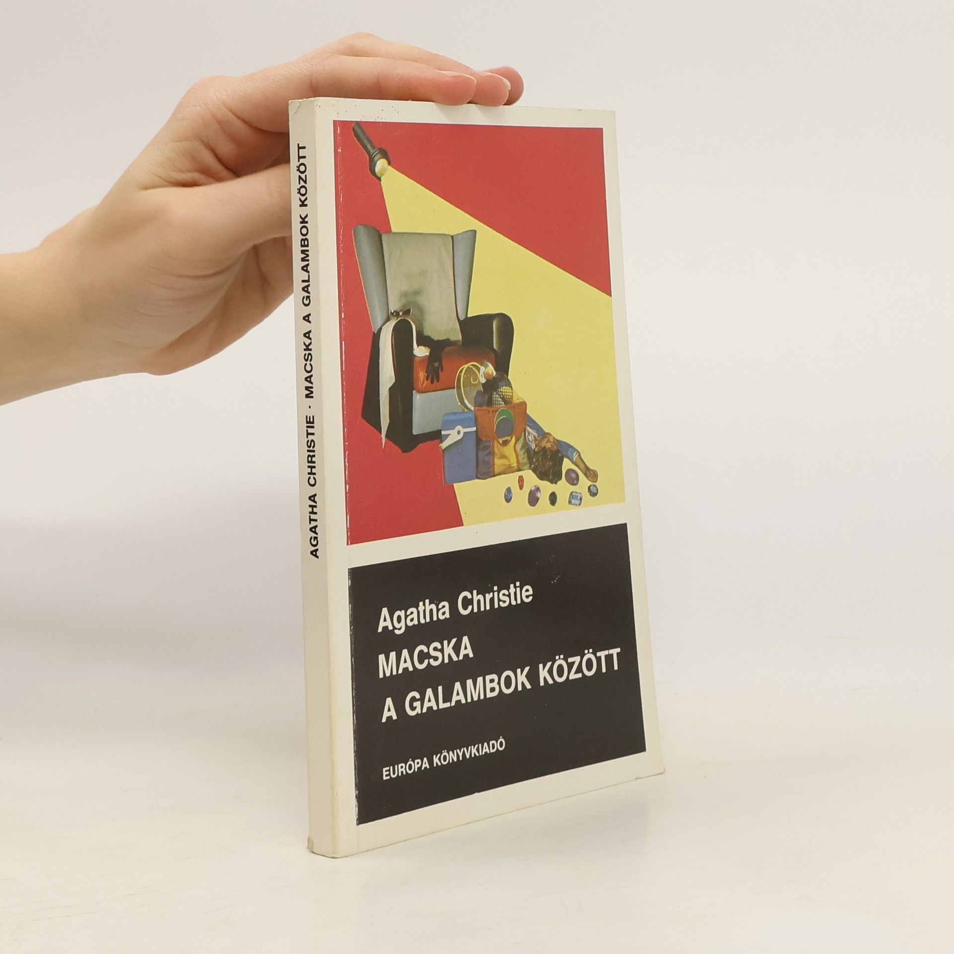 Agatha Christie Macska a galambok között
