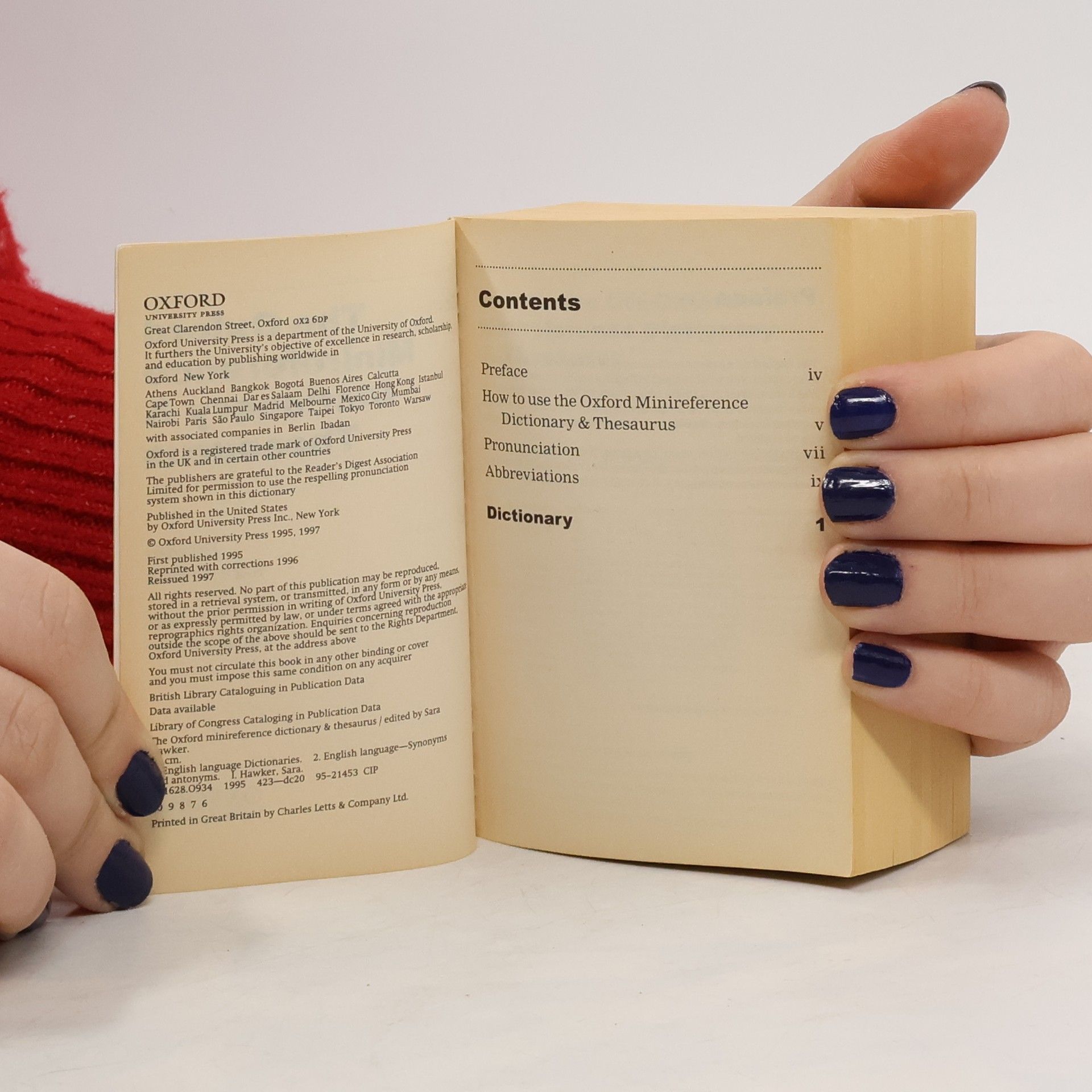 Autorenkollektiv Dictionary & Thesaurus