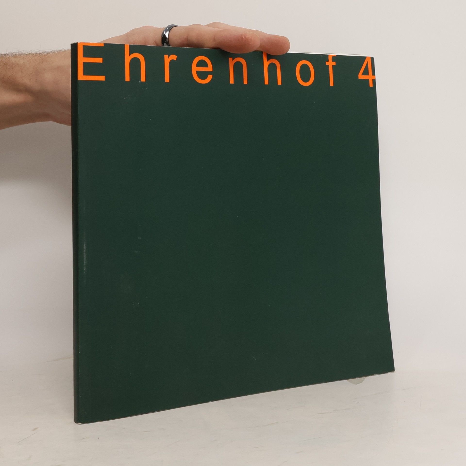 Ehrenhof 4