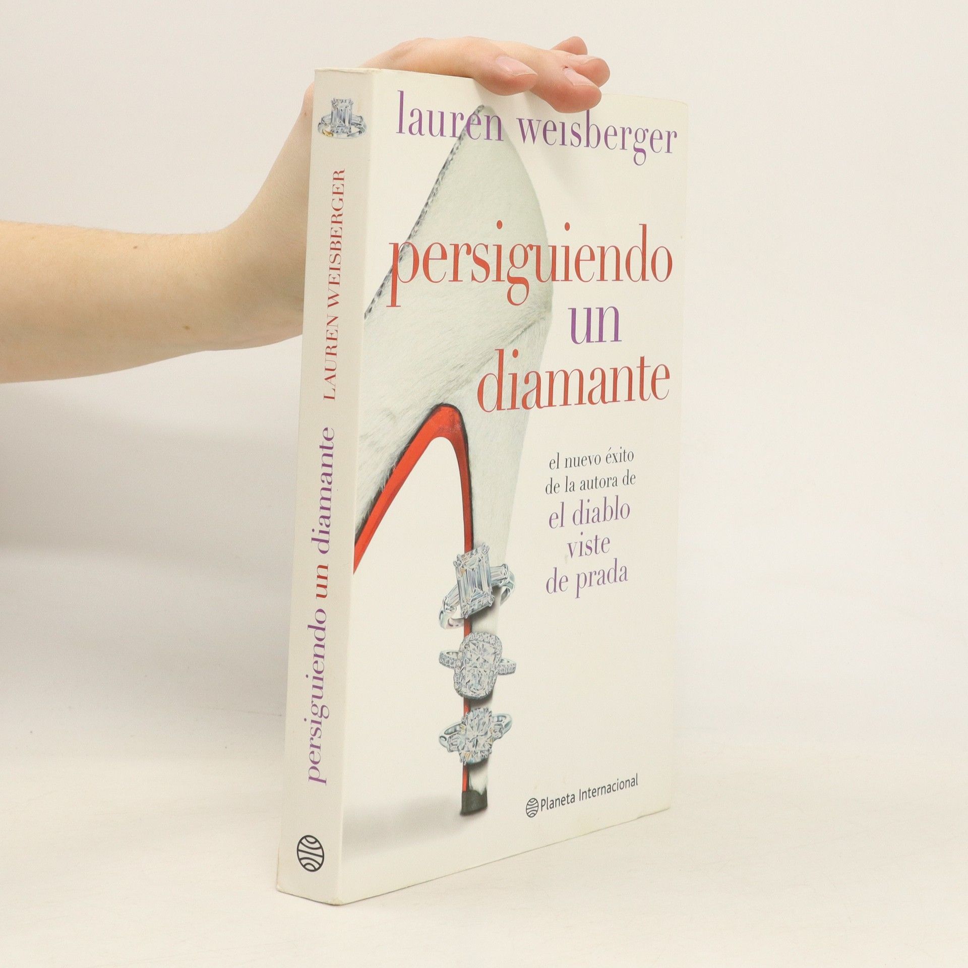 Lauren Weisberger Persiguiendo un diamante
