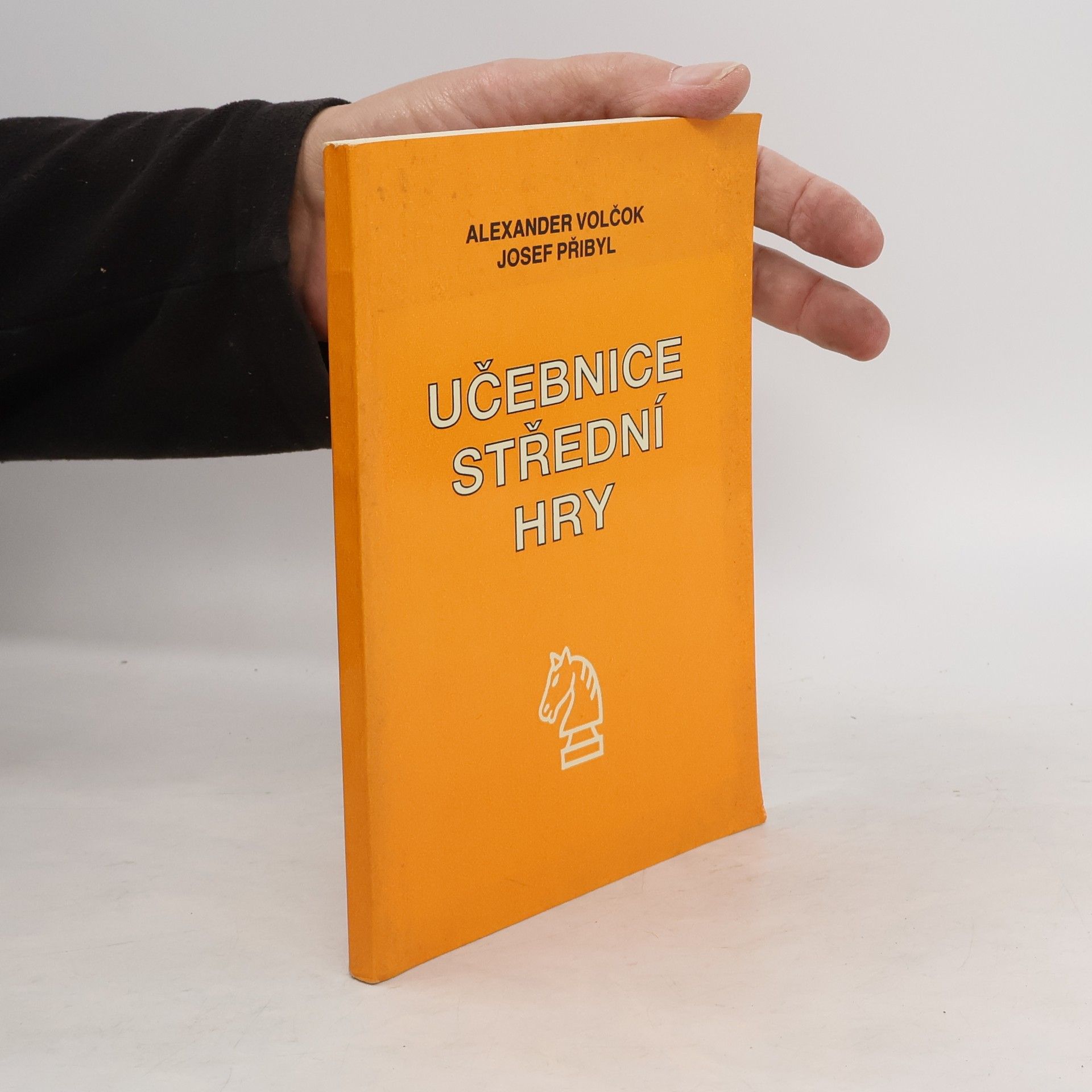 Alexander Sergejevič Volčok Učebnice střední hry