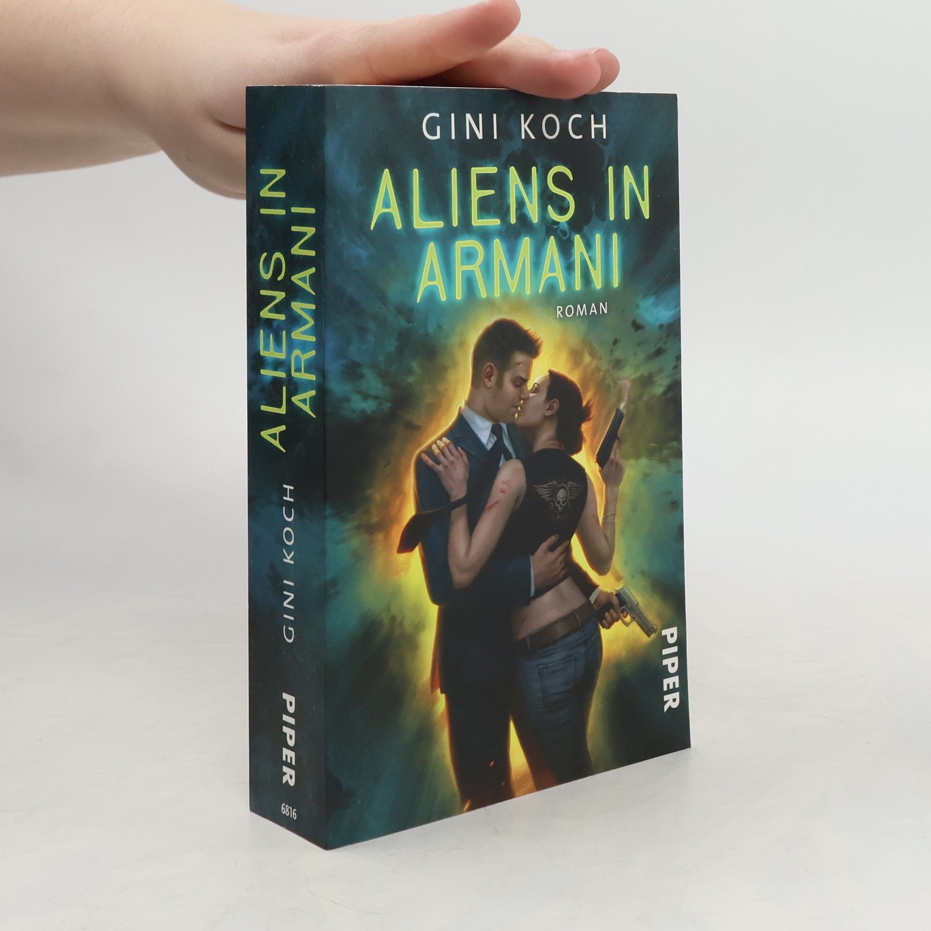 Gini Koch Aliens in Armani