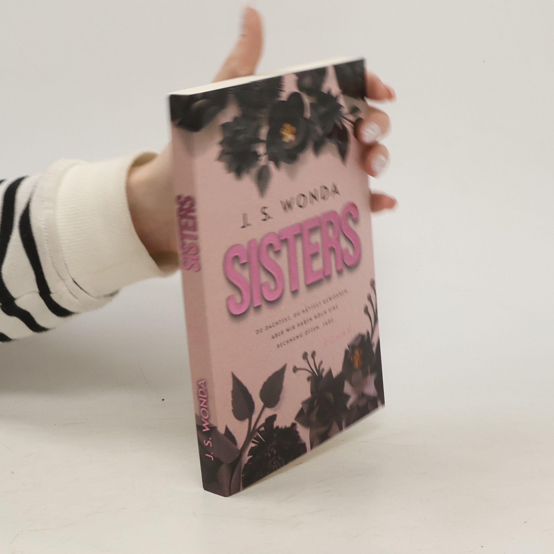 Jane S. Wonda Sisters