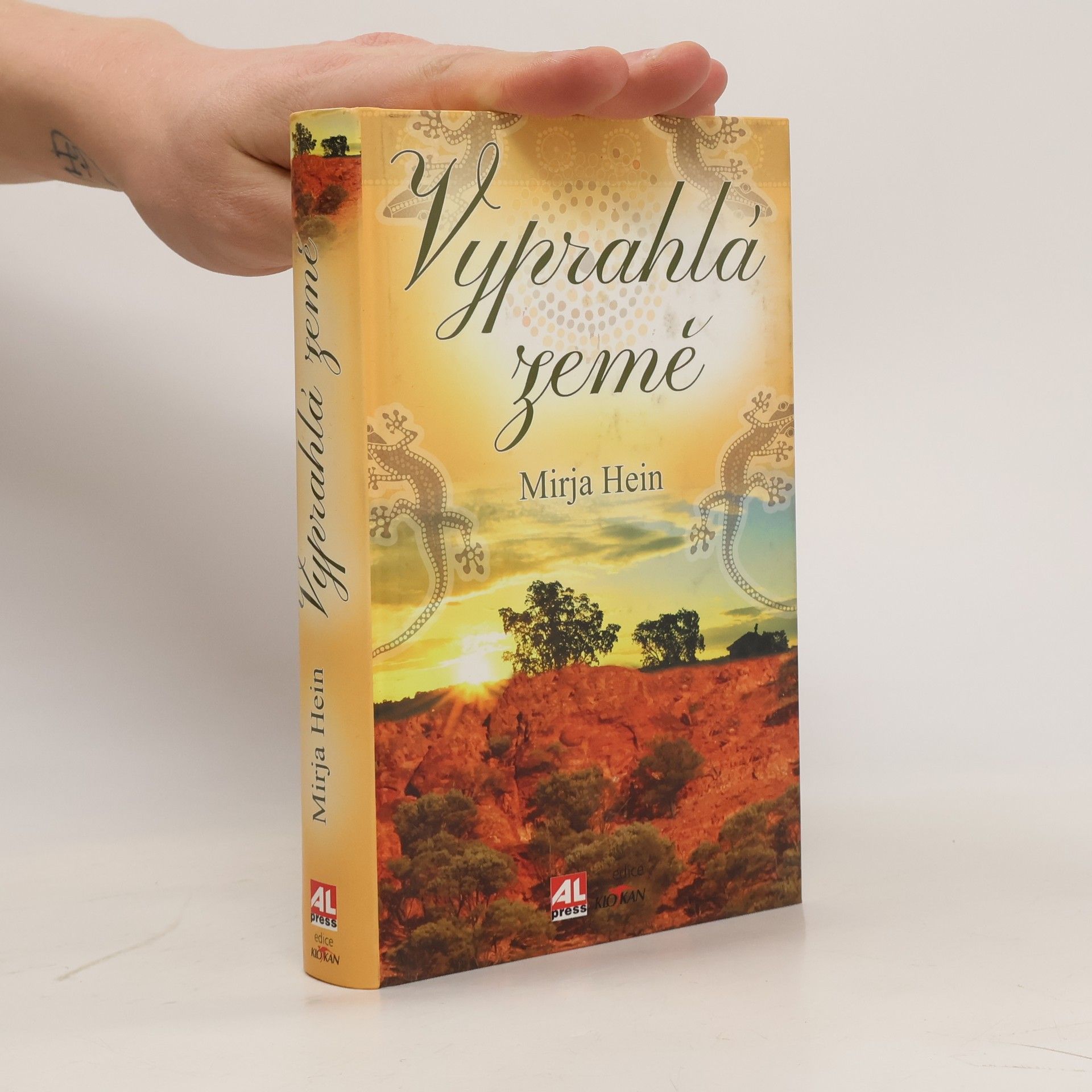 Mirja Hein Vyprahlá země