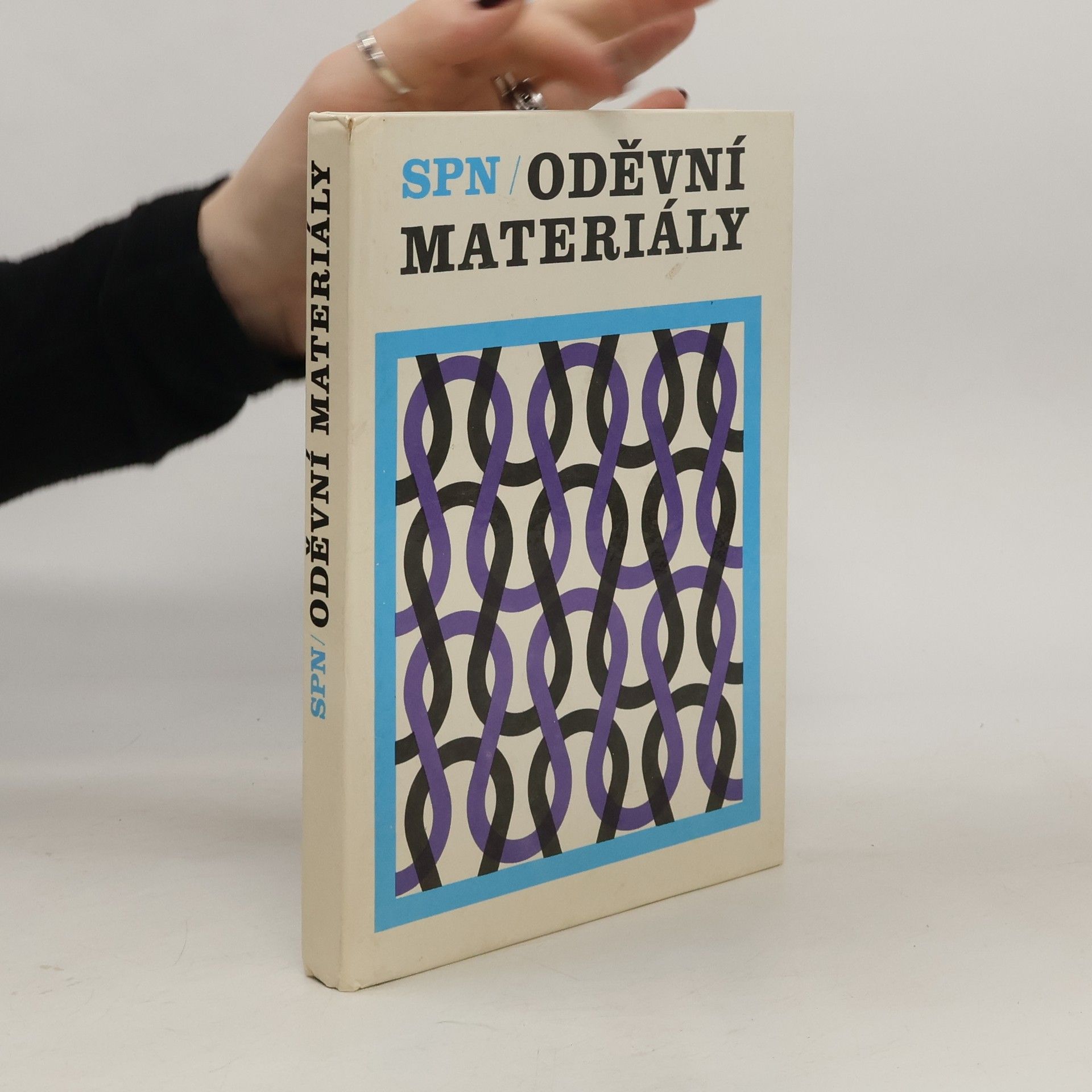 Václav Šebesta Oděvní materiály