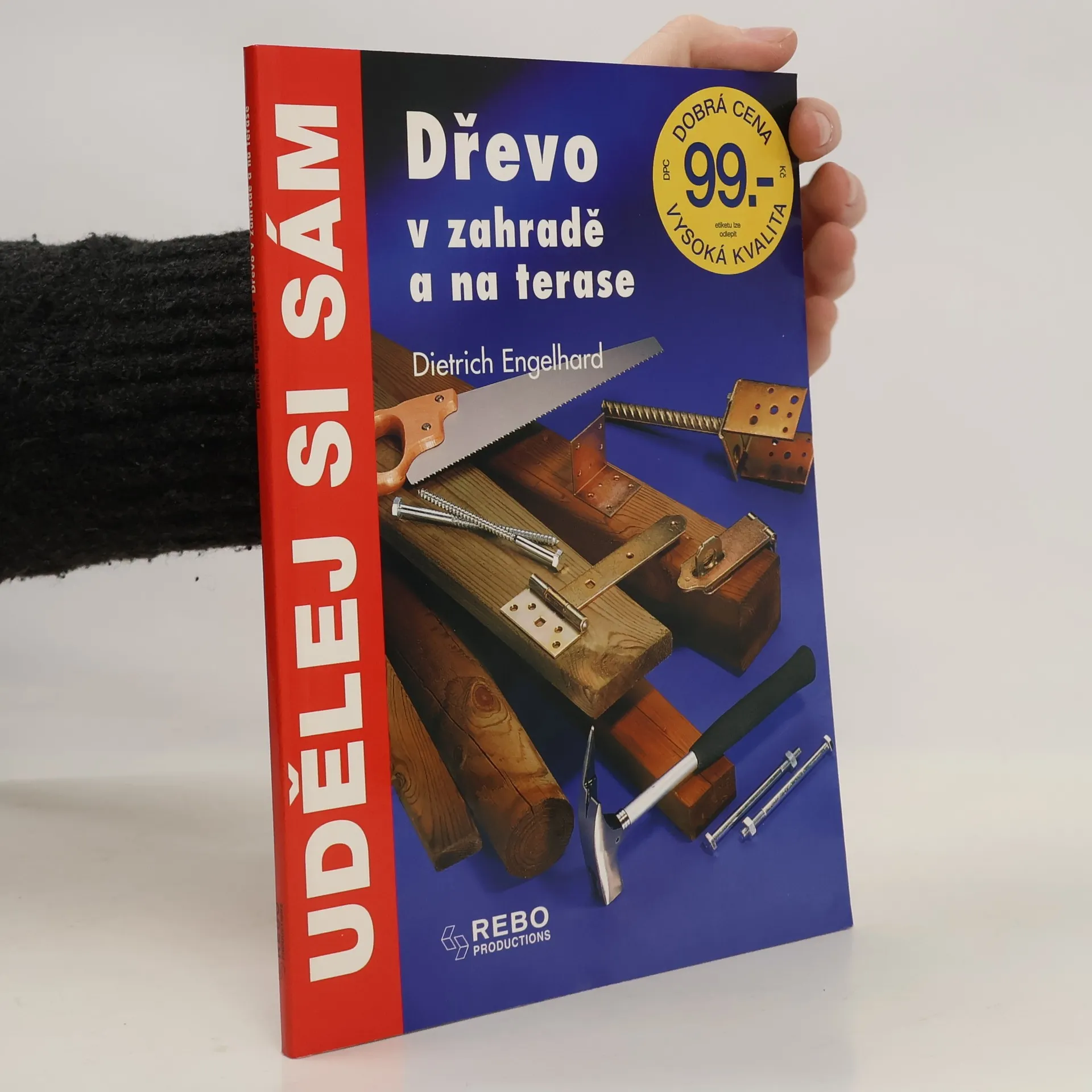 Dřevo v zahradě a na terase | Book | Paperback | Dietrich Engelhard | CS