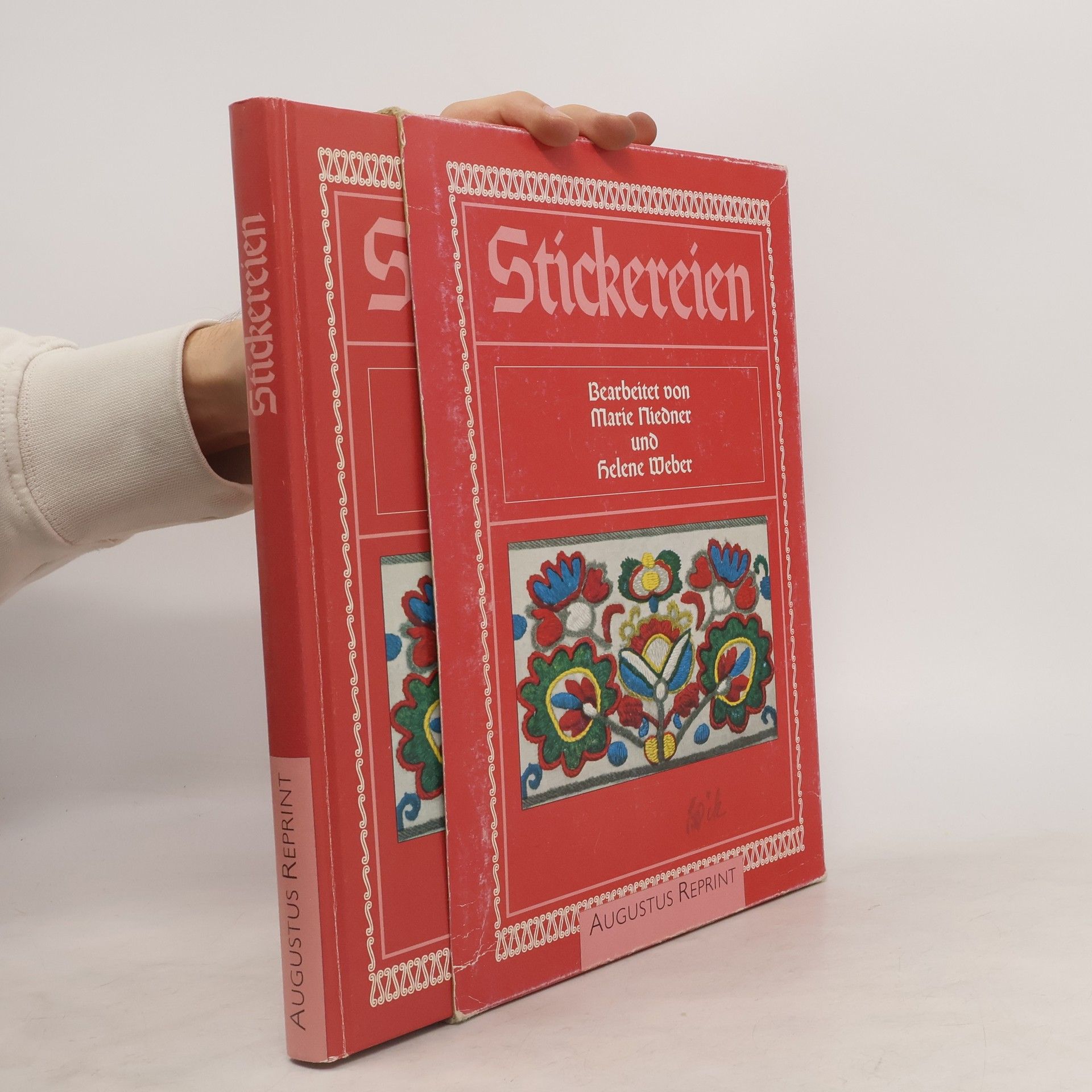 Collectif d'auteurs Stickereien