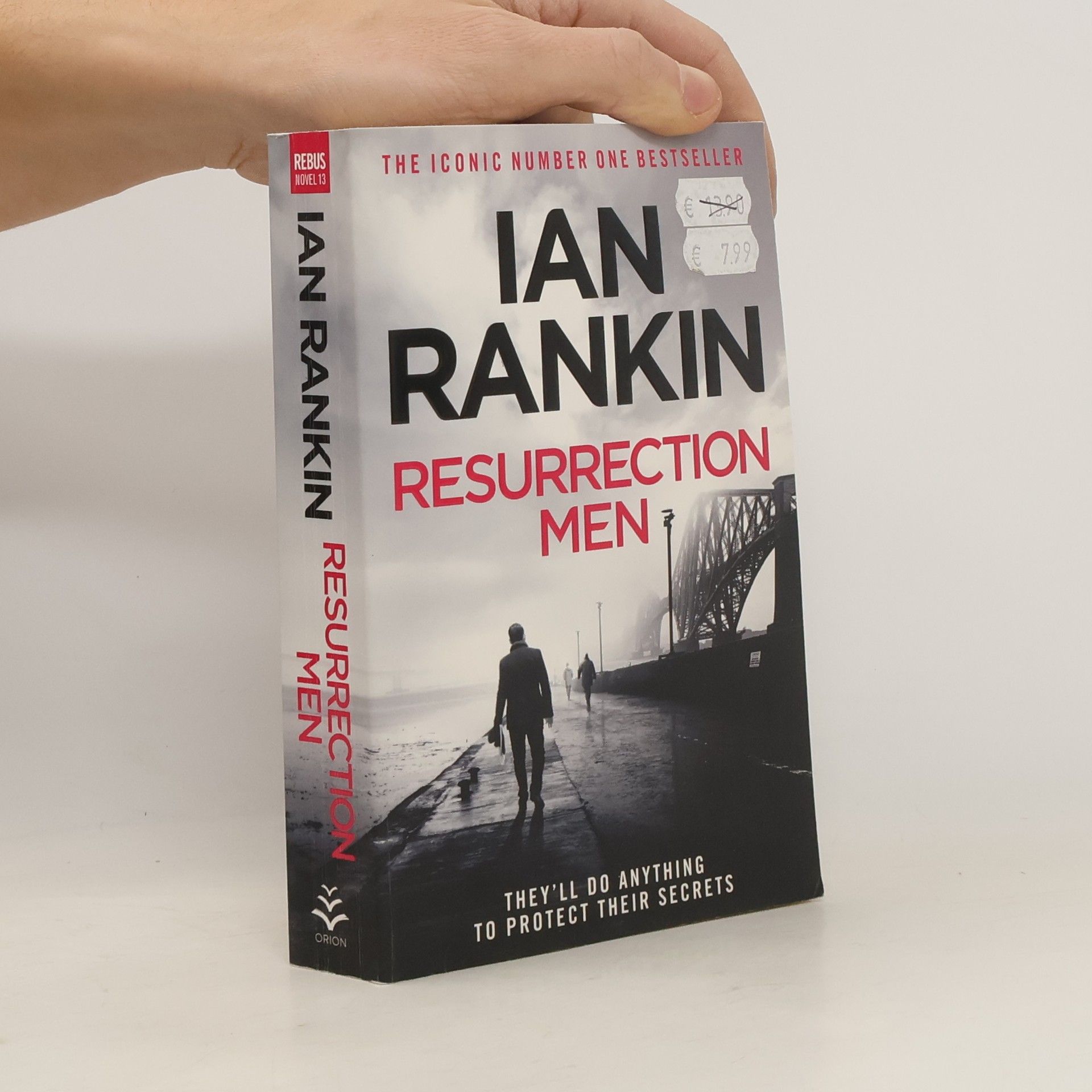 Ian Rankin Resurrection Men. Die Tore der Finsternis, englische Ausgabe