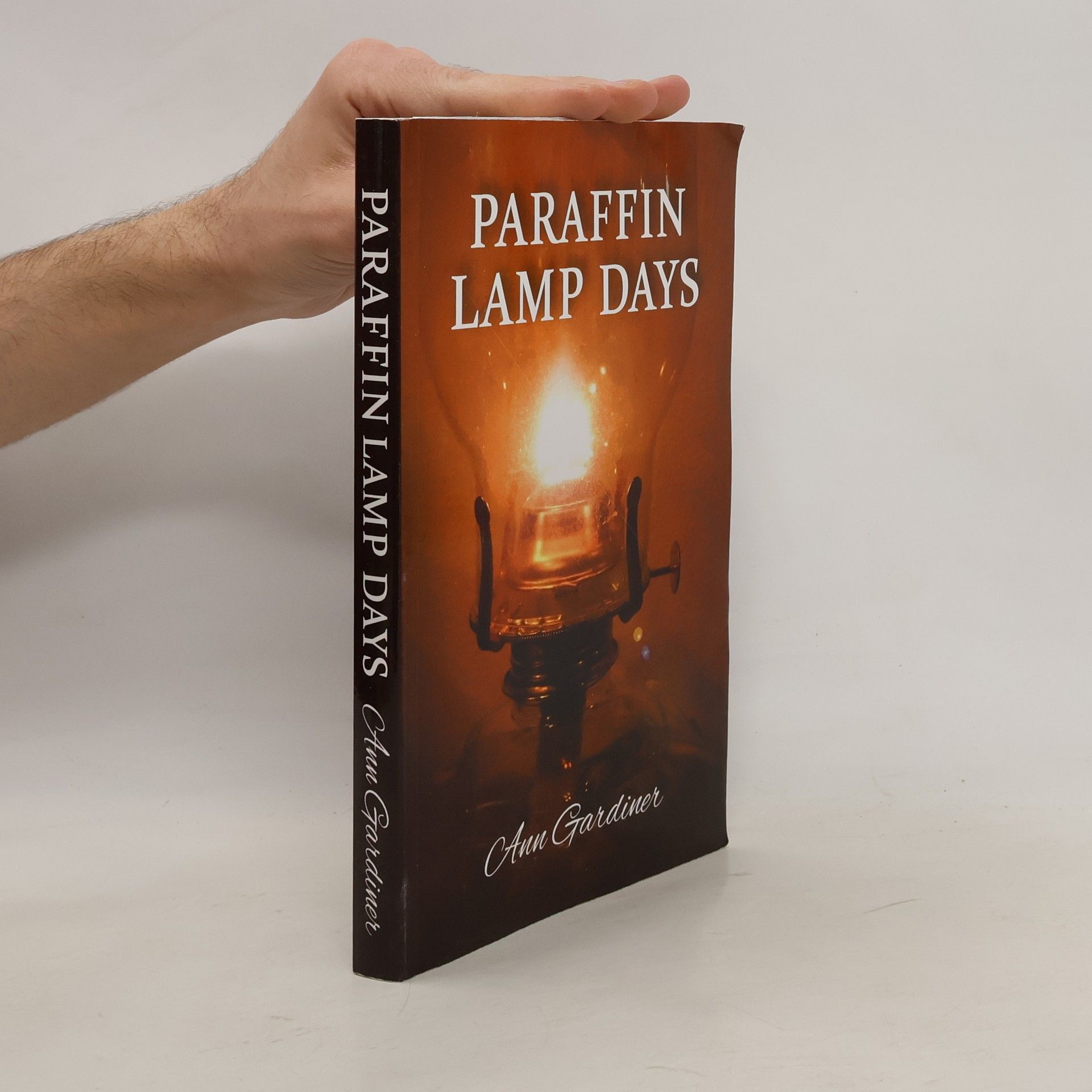 Annabel Gardiner Paraffin Lamp Days