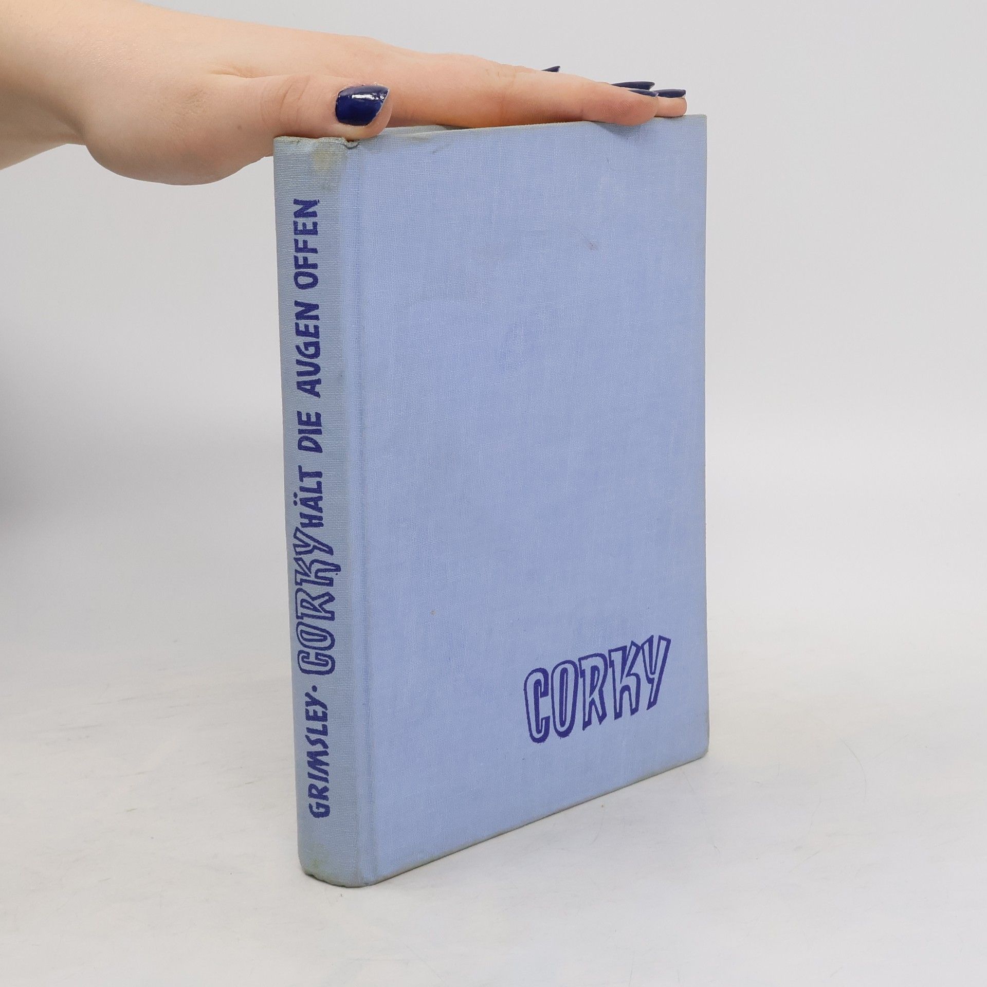 Corky hält die Augen offen