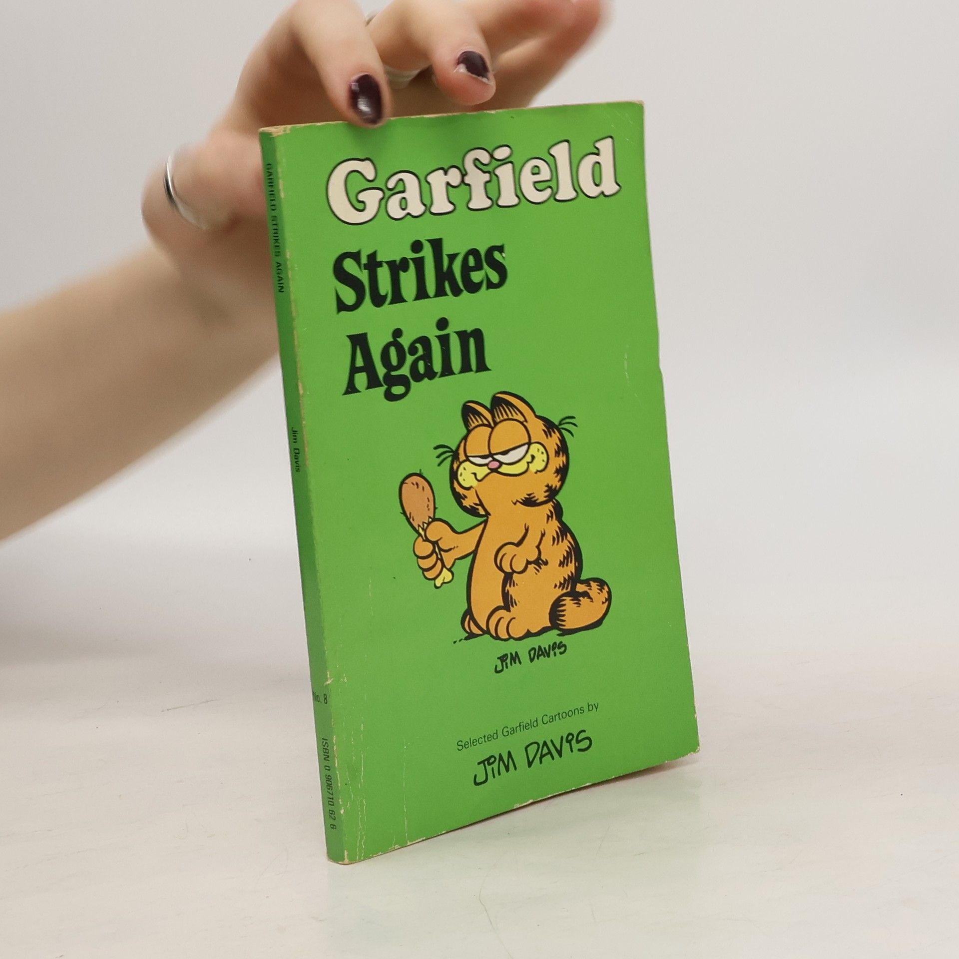 kolektiv Garfield Strikes Again (Garfield Pocket Books)