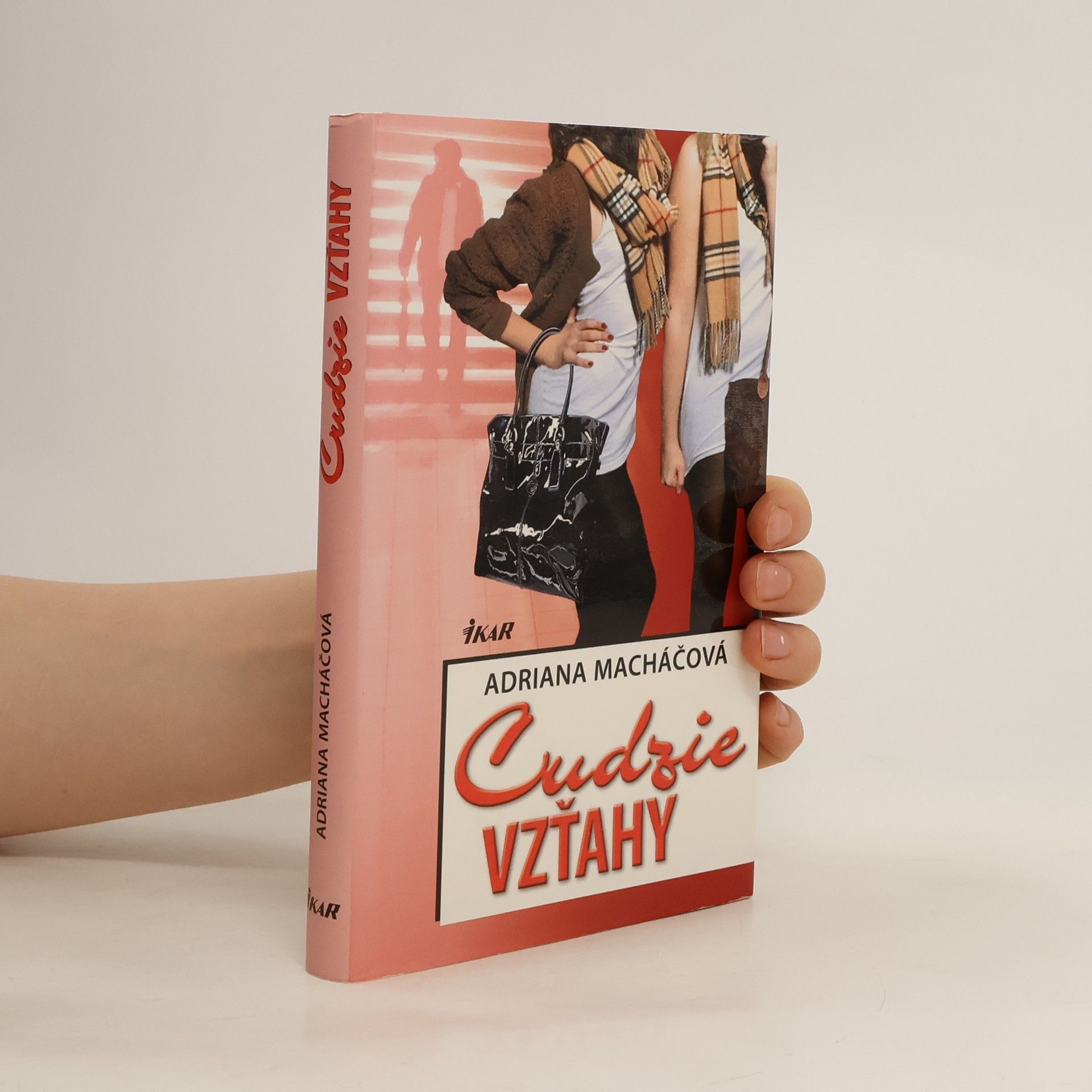Adriana Machac Cudzie vzťahy