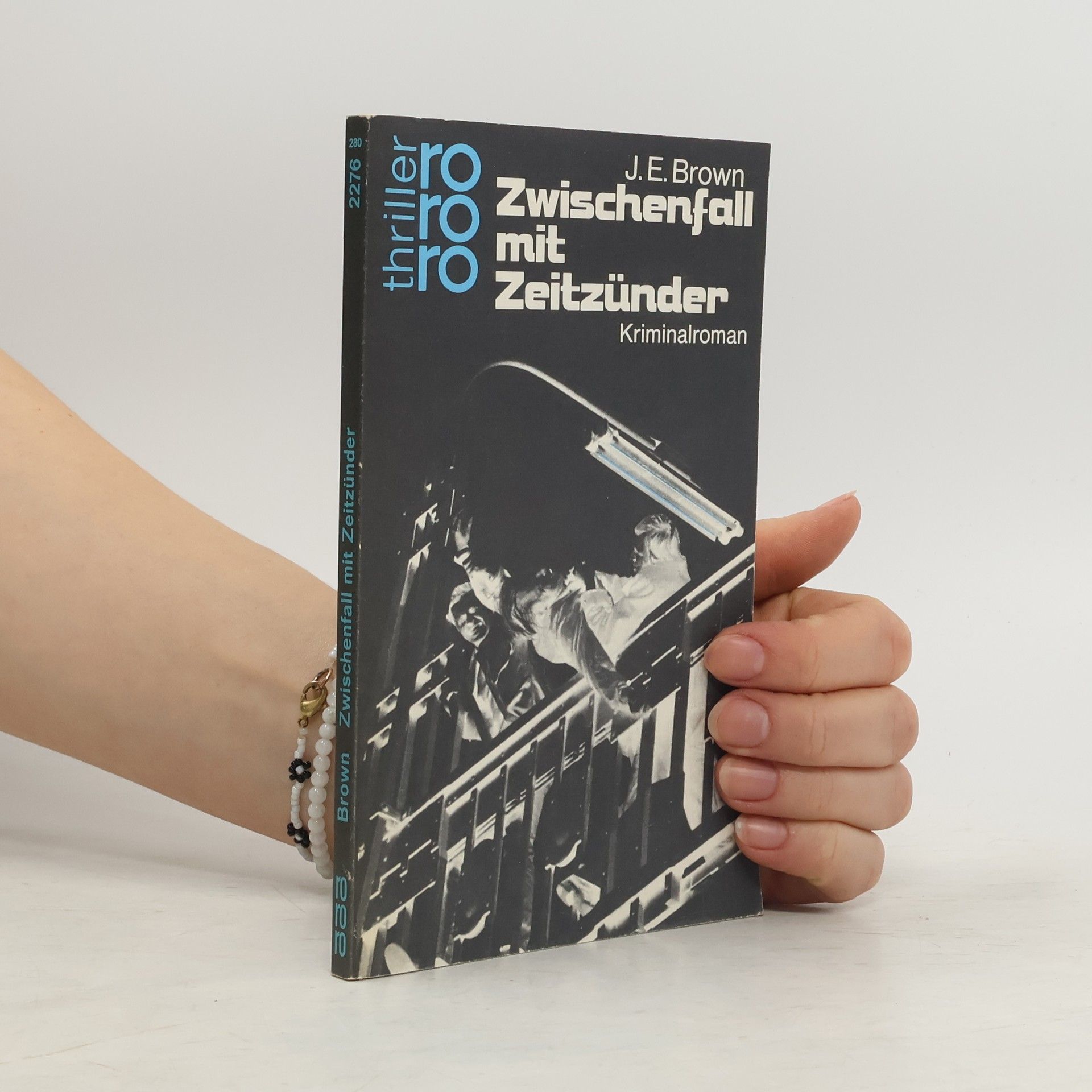 John E. Brown Zwischenfall mit Zeitzünder