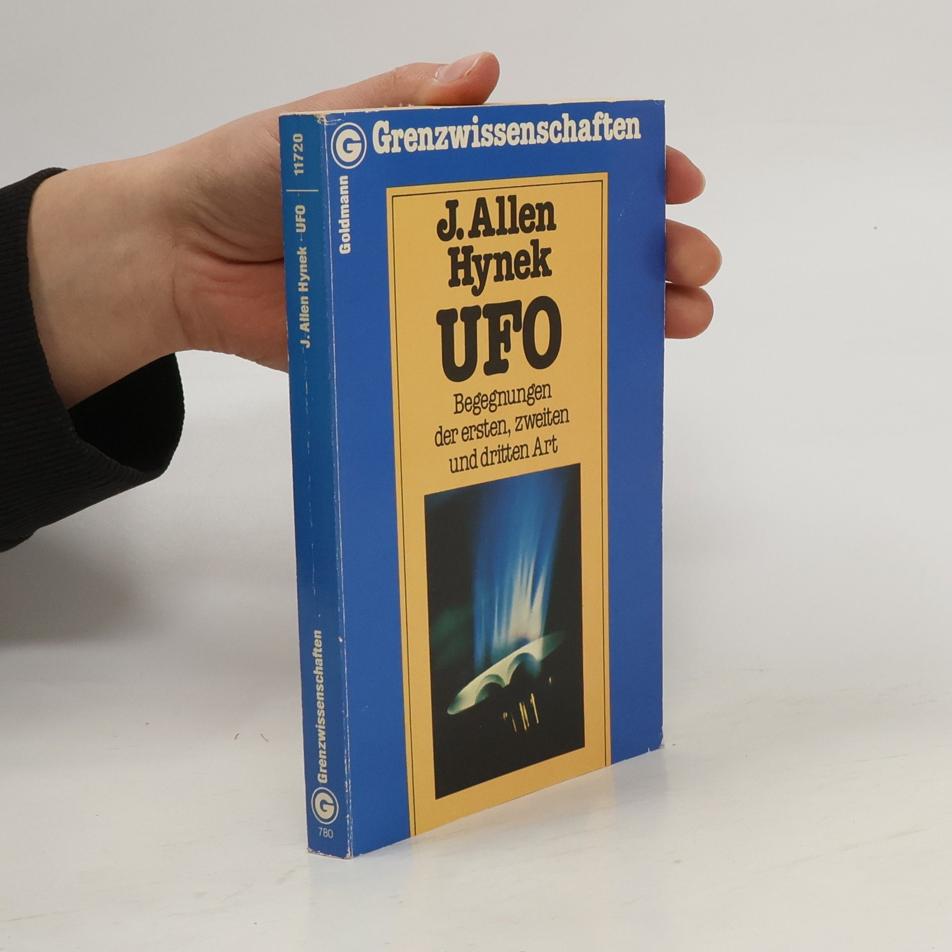 Josef Allen Hynek UFO