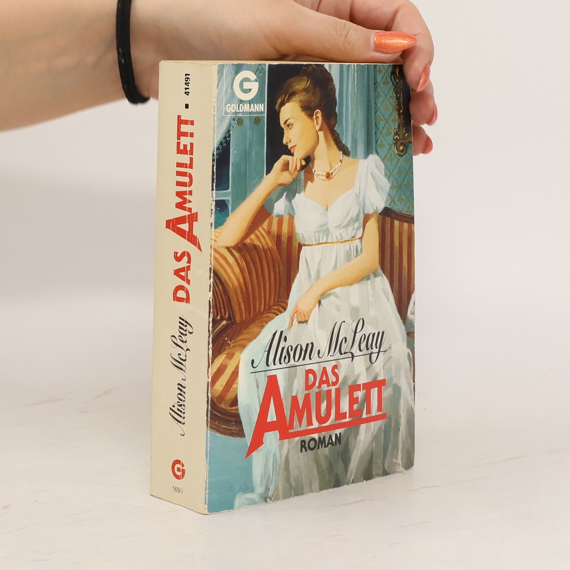 Alison McLeay Das Amulett