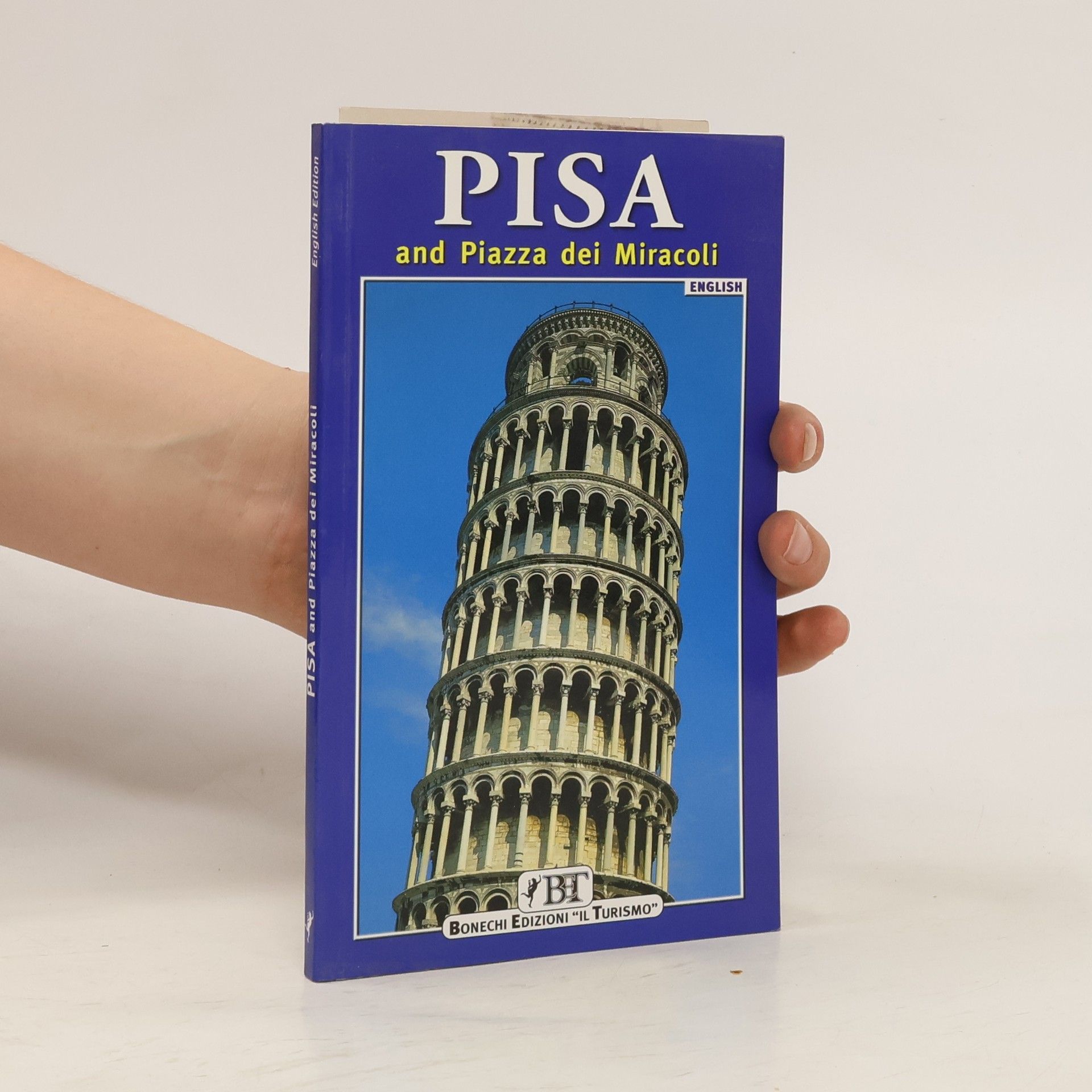 kolektiv Pisa and Piazza dei Miracoli