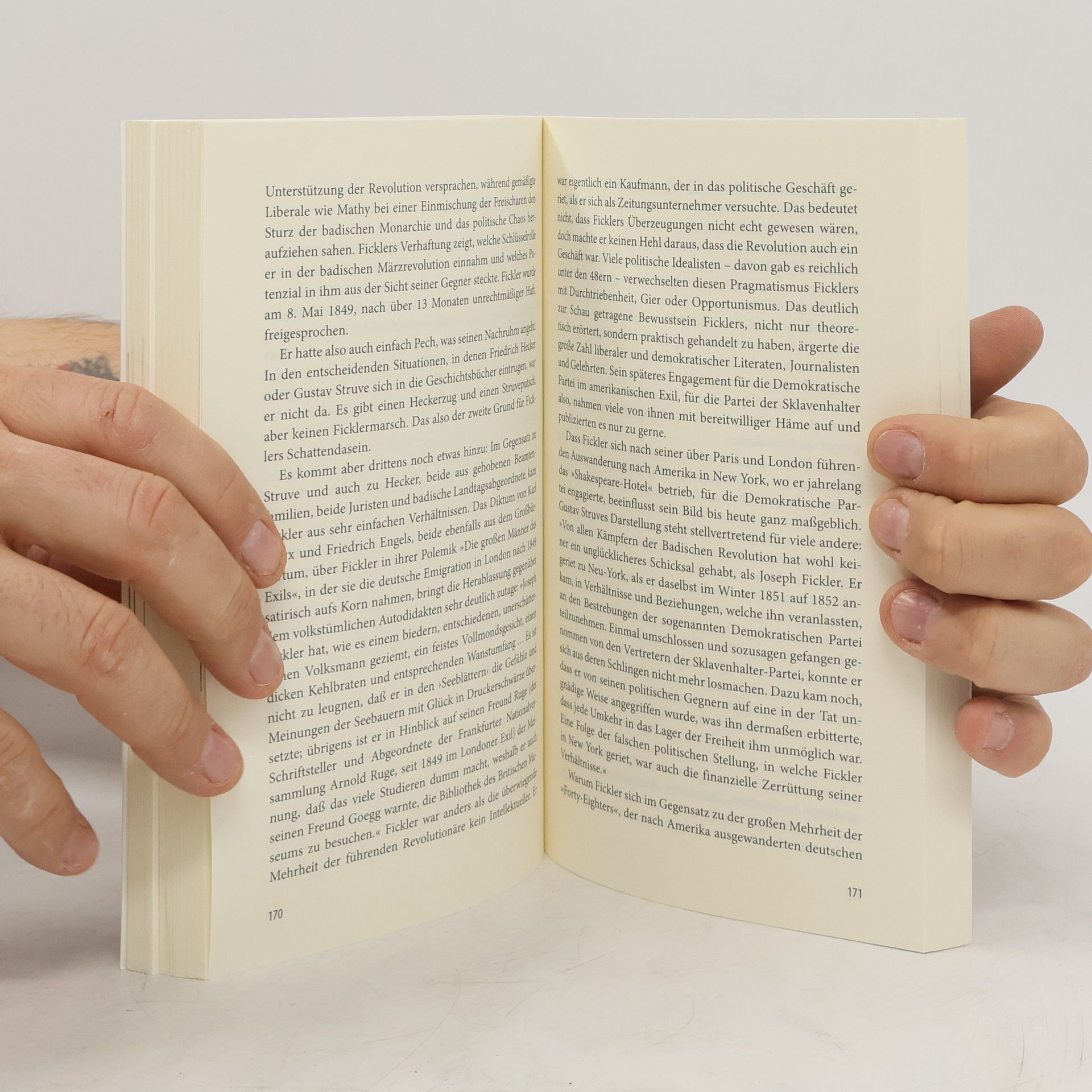 Autorenkollektiv Revolutionen. Ein historisches Lesebuch