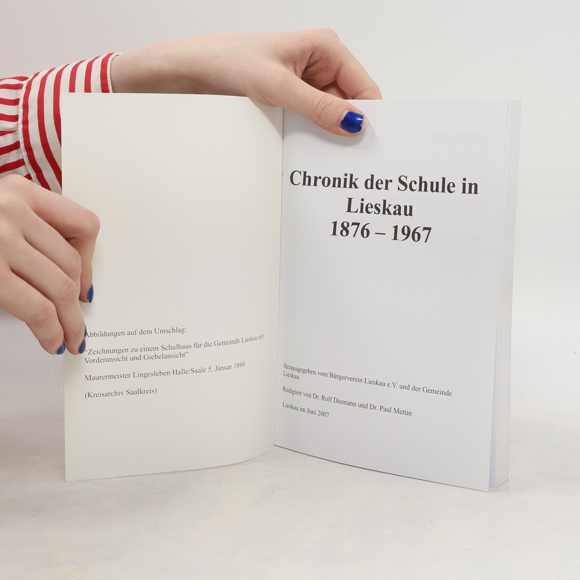 kolektiv Chronik der Schule in Lieskau