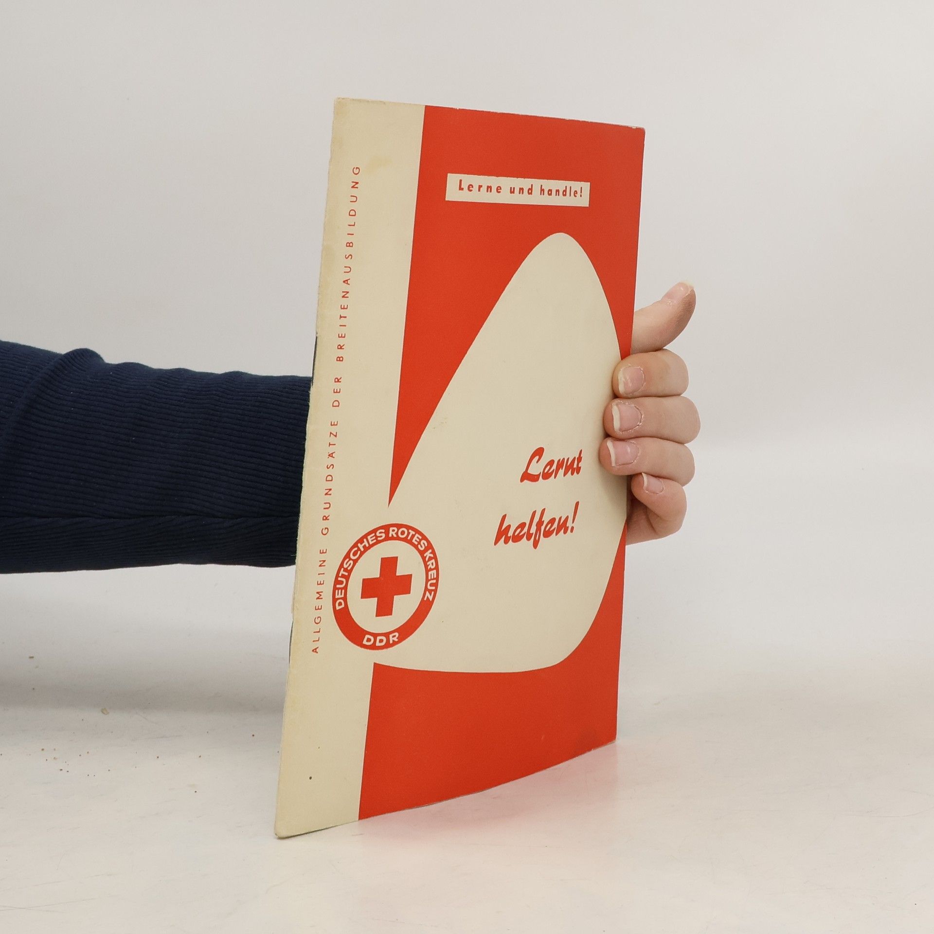 Collectif d'auteurs Lernt helfen!