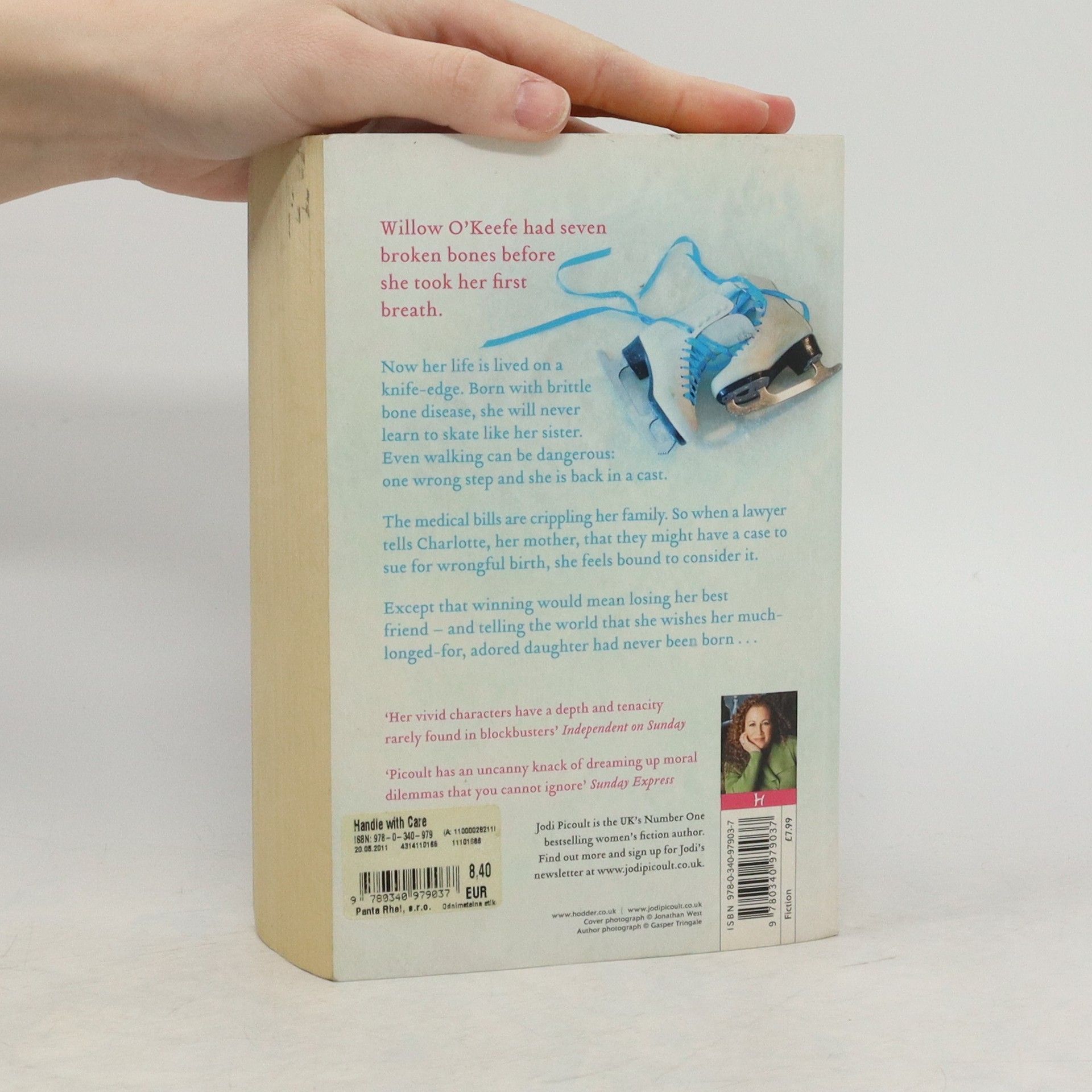 Jodi Picoult Handle with Care