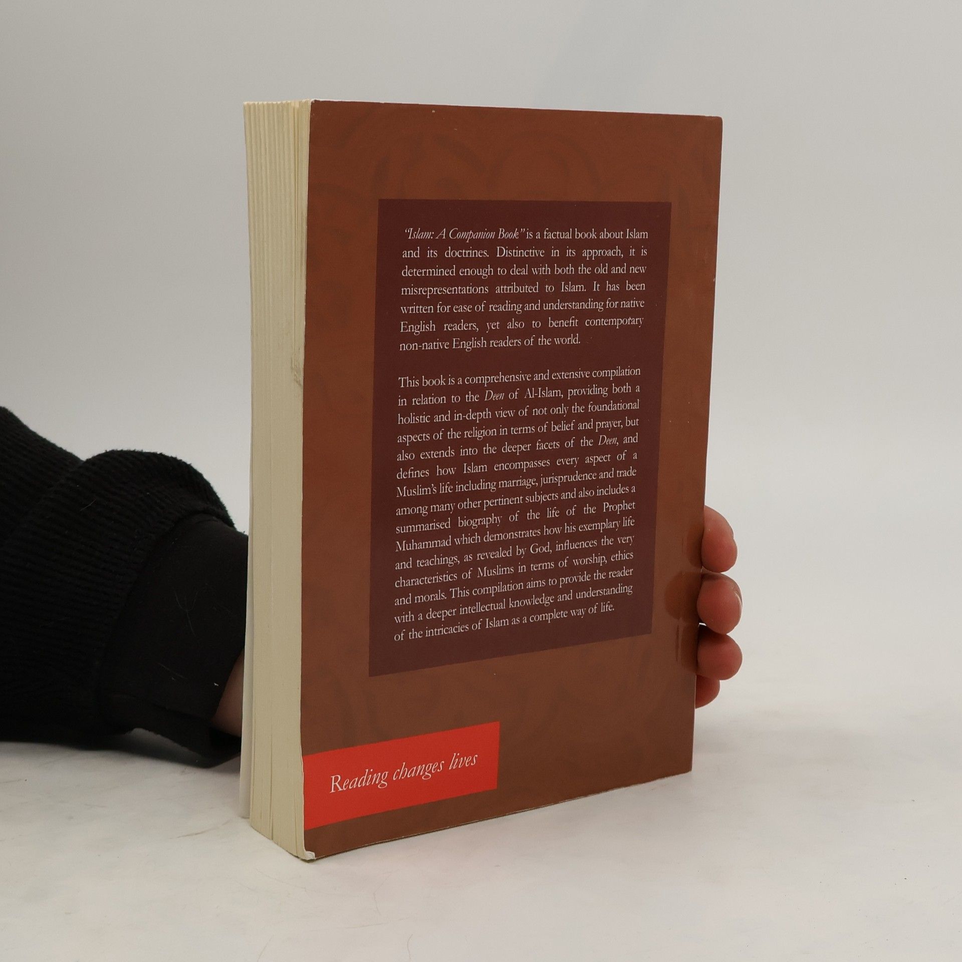 Khaled Fahmy Islam. A Companion Book