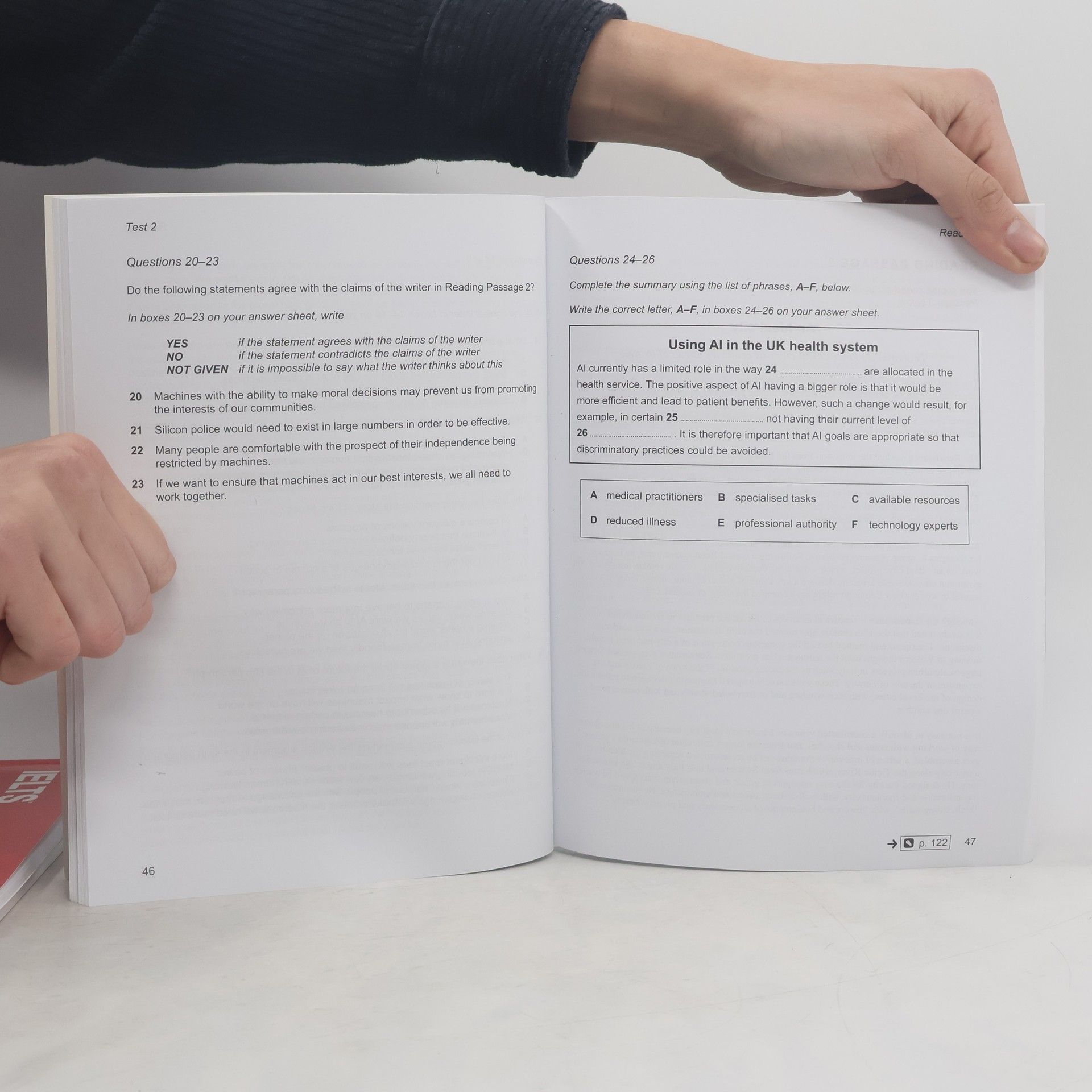 AA.VV. IELTS 18 Academic Authentic practice tests with Answers with Audio with Resource Bank