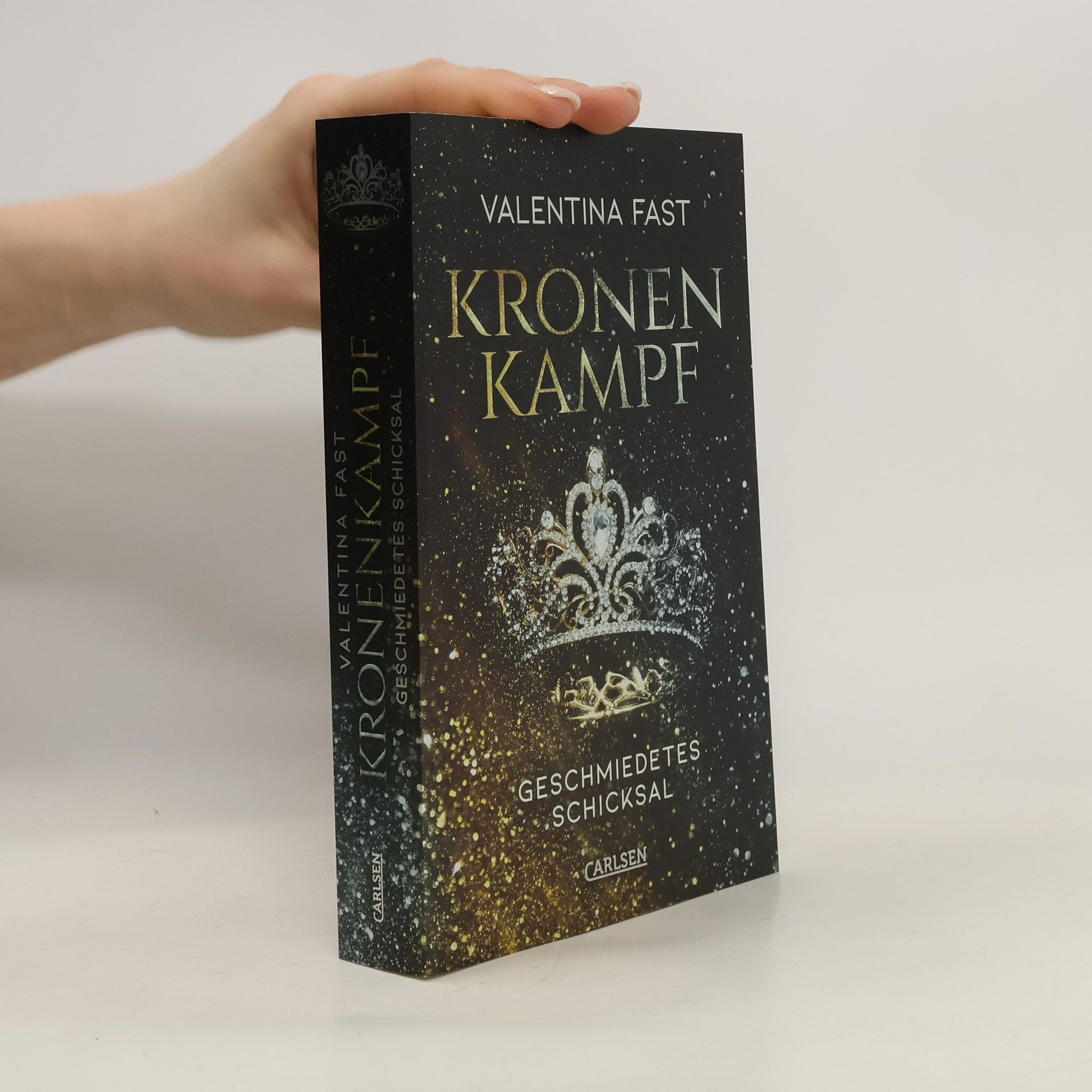 Valentina Fast Kronenkampf - geschmiedetes Schicksal