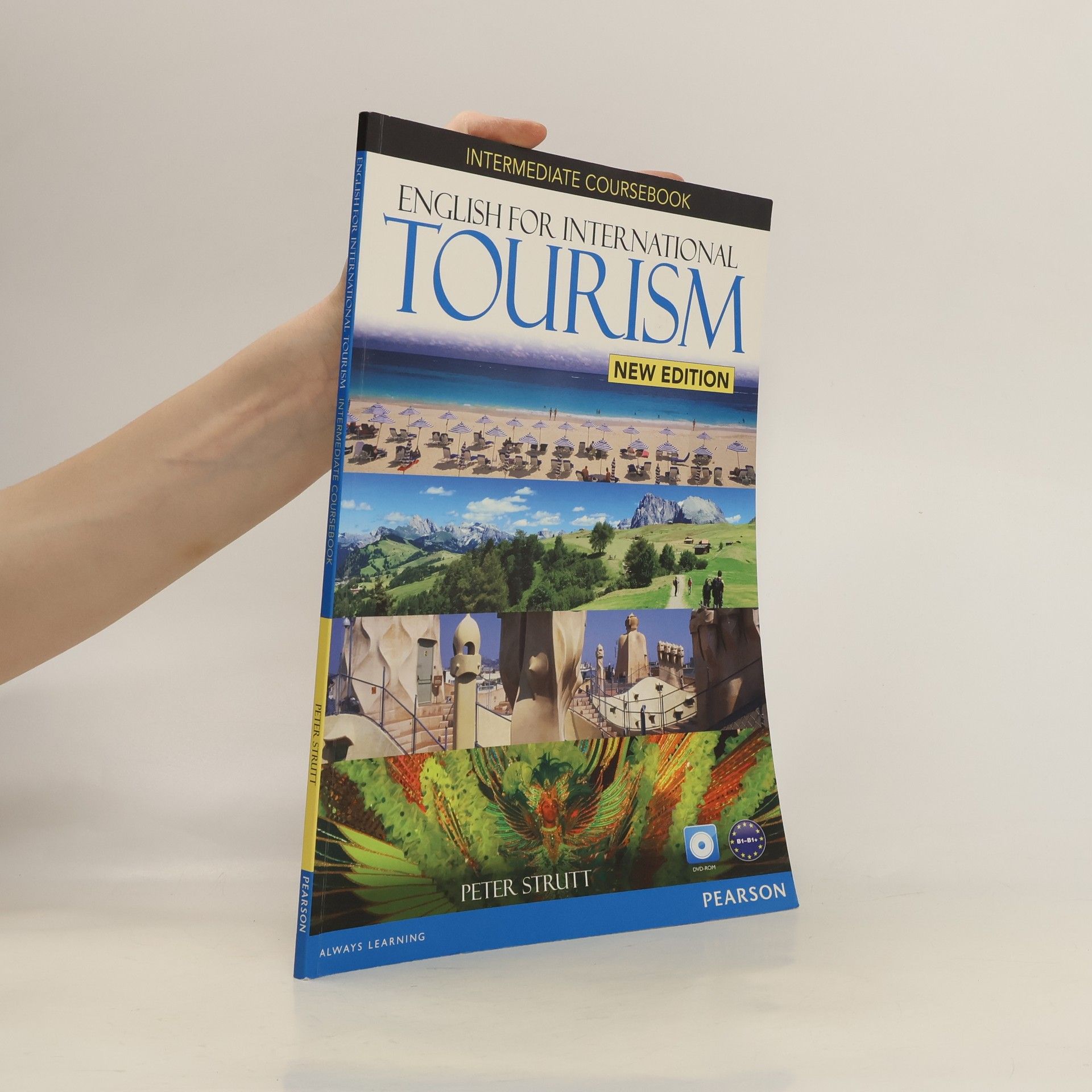 Peter Strutt English for international tourism : intermediate coursebook