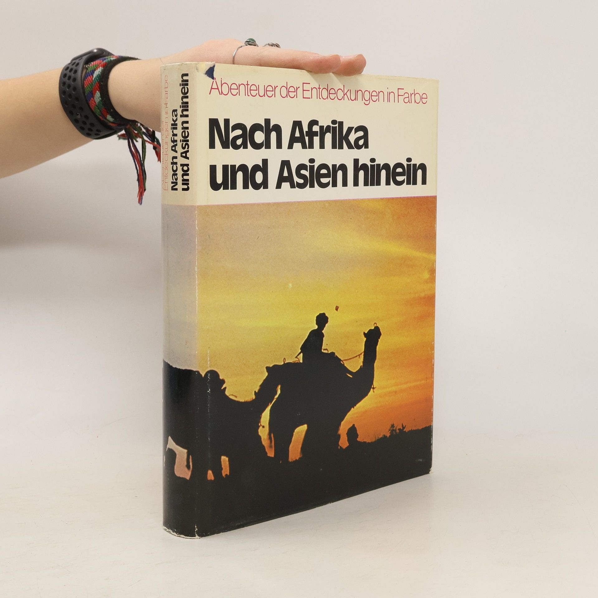 kolektiv Nach Afrika und Asien hinein