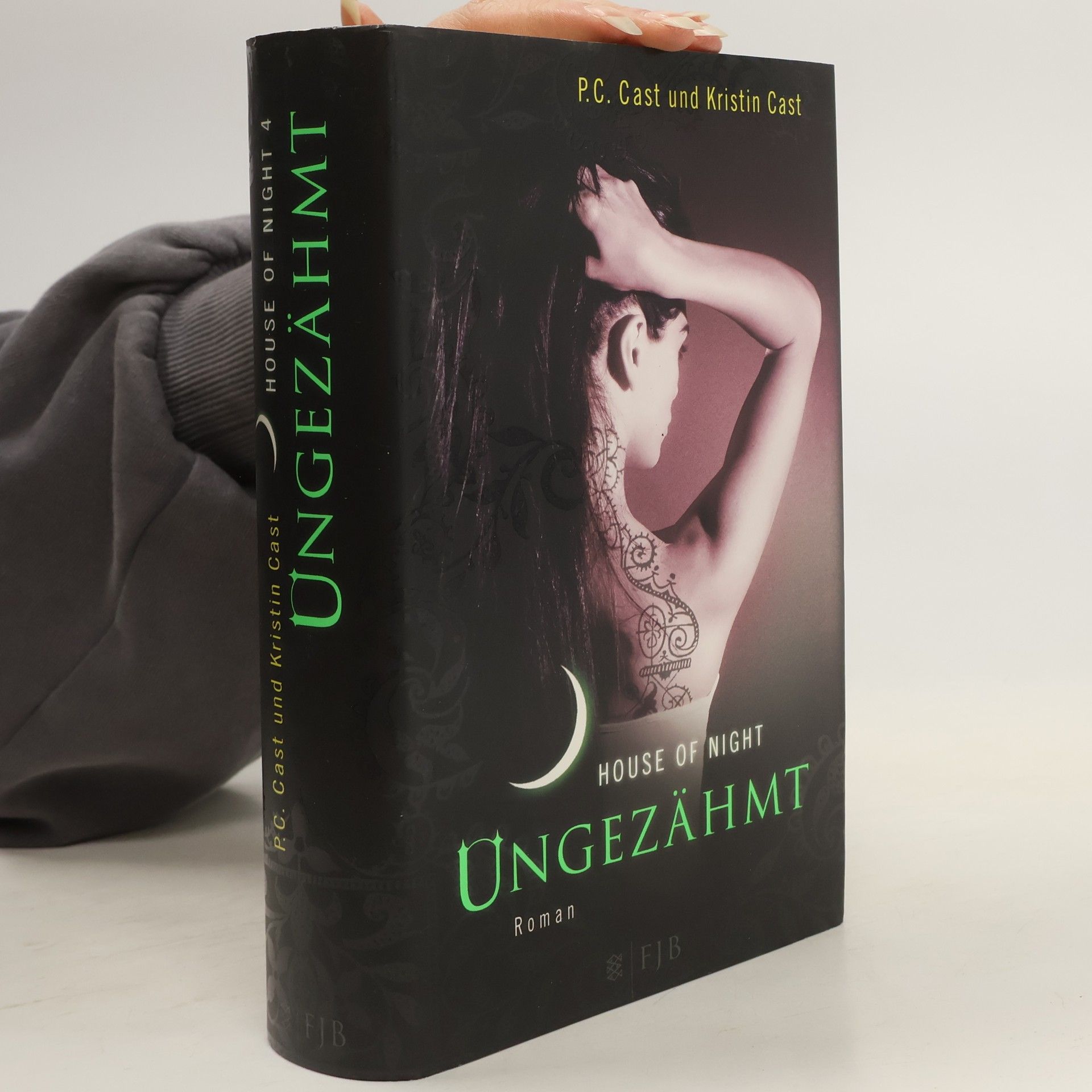 Phyllis Christine Cast House of Night 4. Ungezähmt
